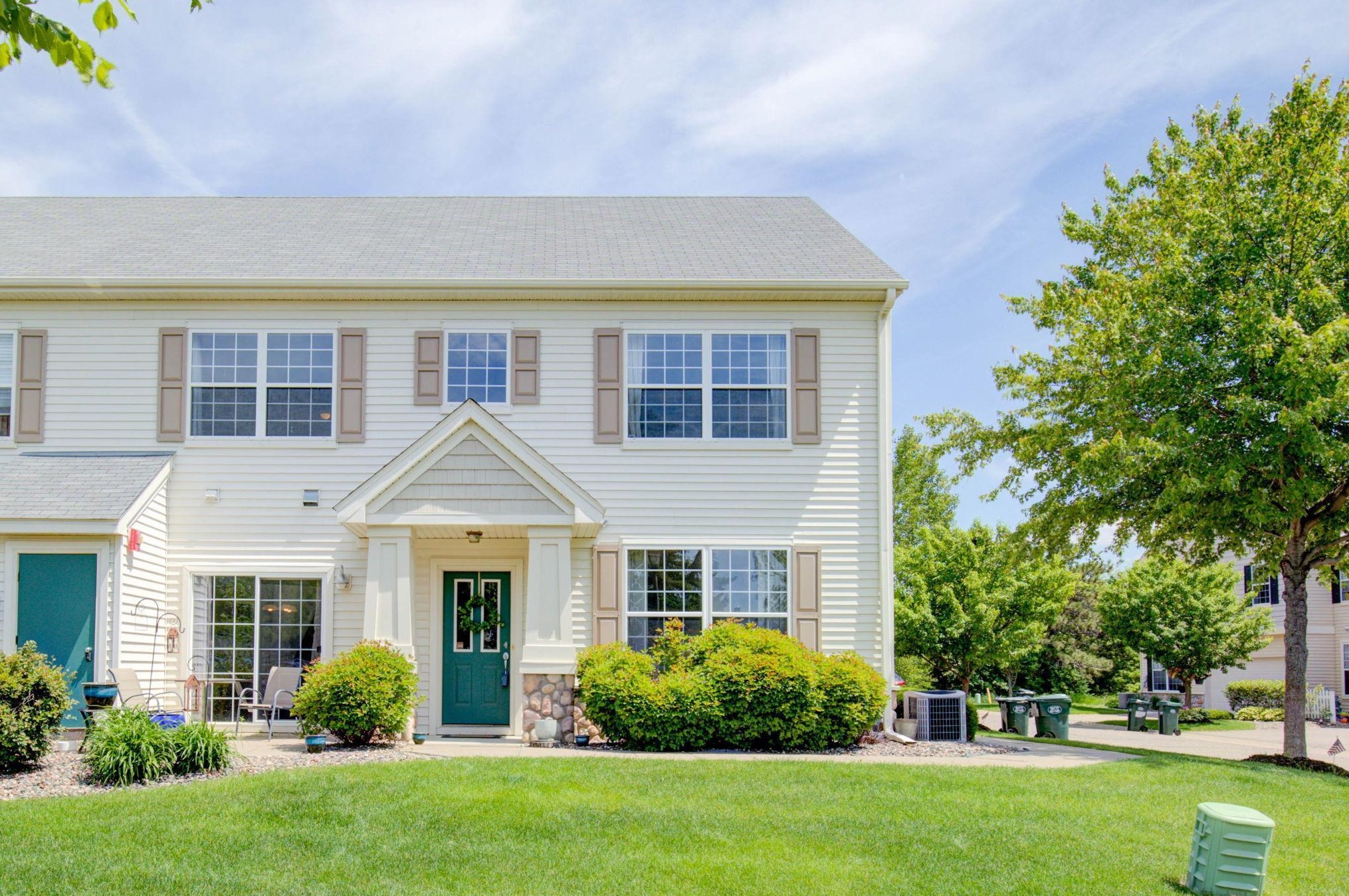 13632 Brass Pkwy, Lakeville, MN 55068-2473
