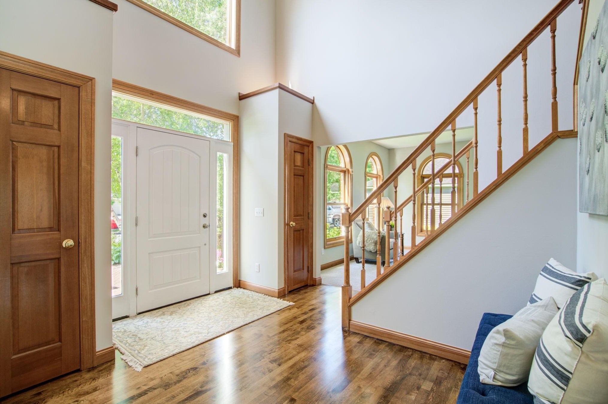2060 Majestic Way, Chanhassen, MN 55317-9352