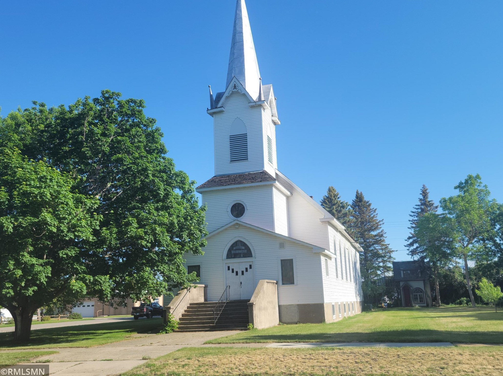 210 Leslie Ave, Clarissa, MN 56440-1273