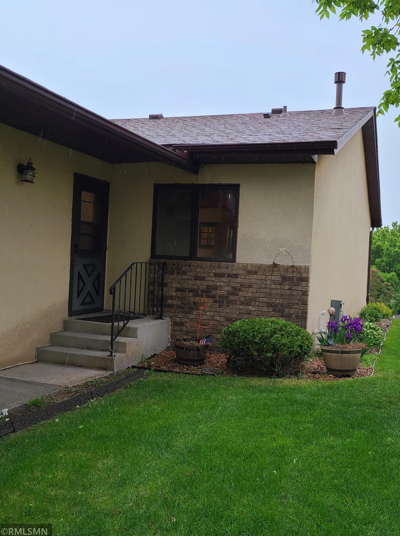 149 Riverview Dr #24, Monticello, MN 55362