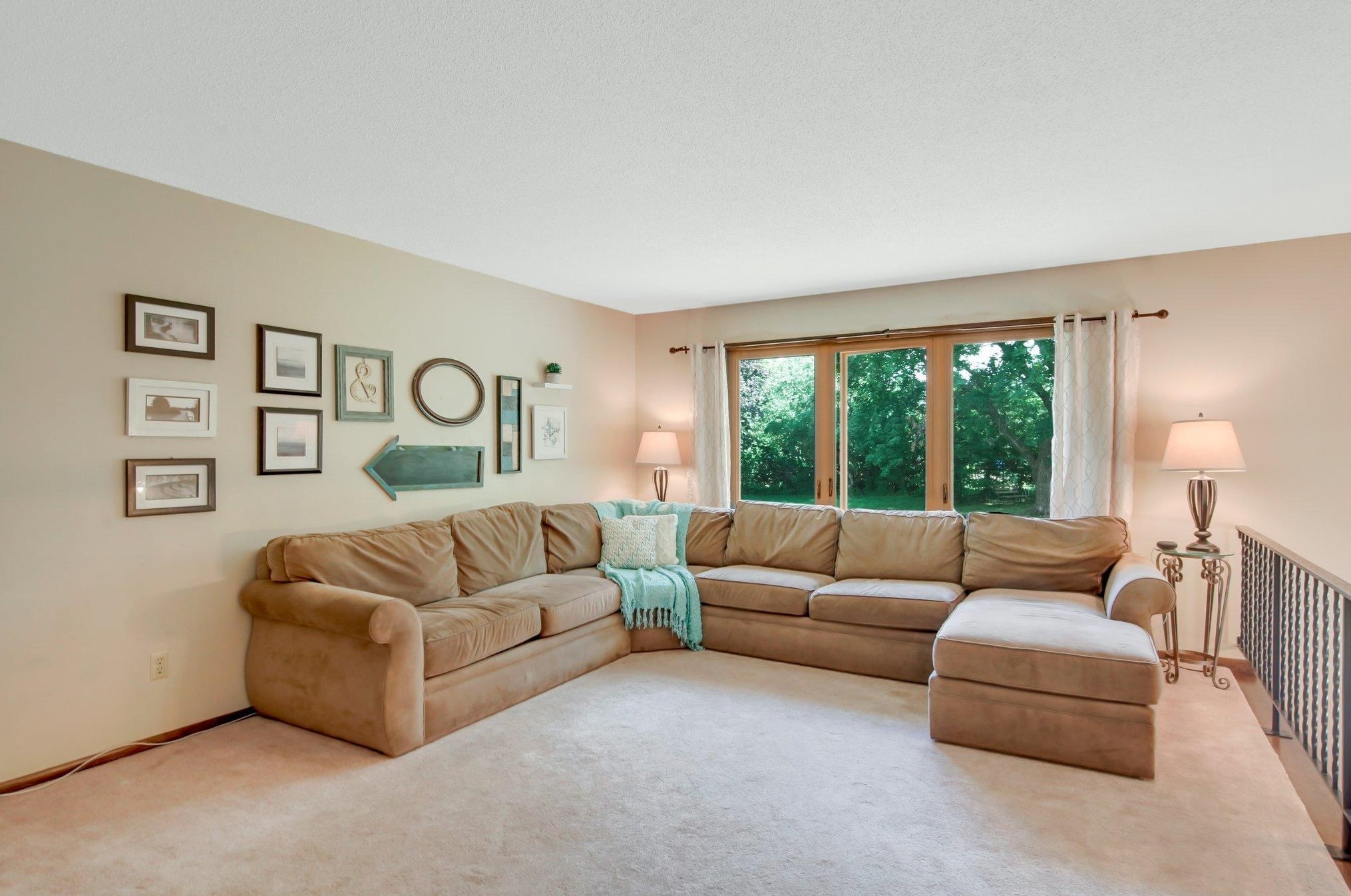 2395 Standridge Ave, Saint Paul MN  55109-1545 exterior