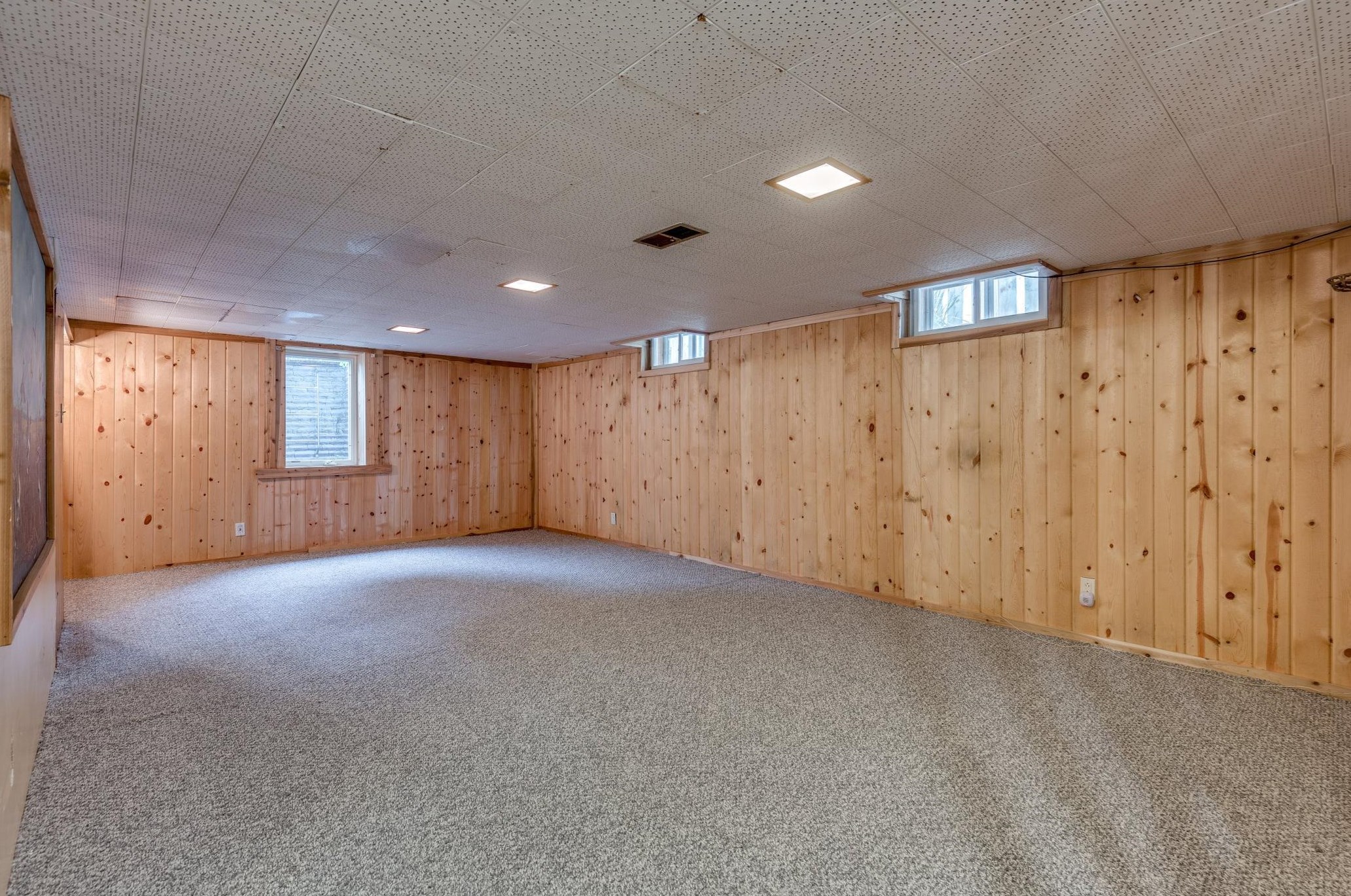 420 Lexington Pkwy, Saint Paul MN  55105-2964 exterior