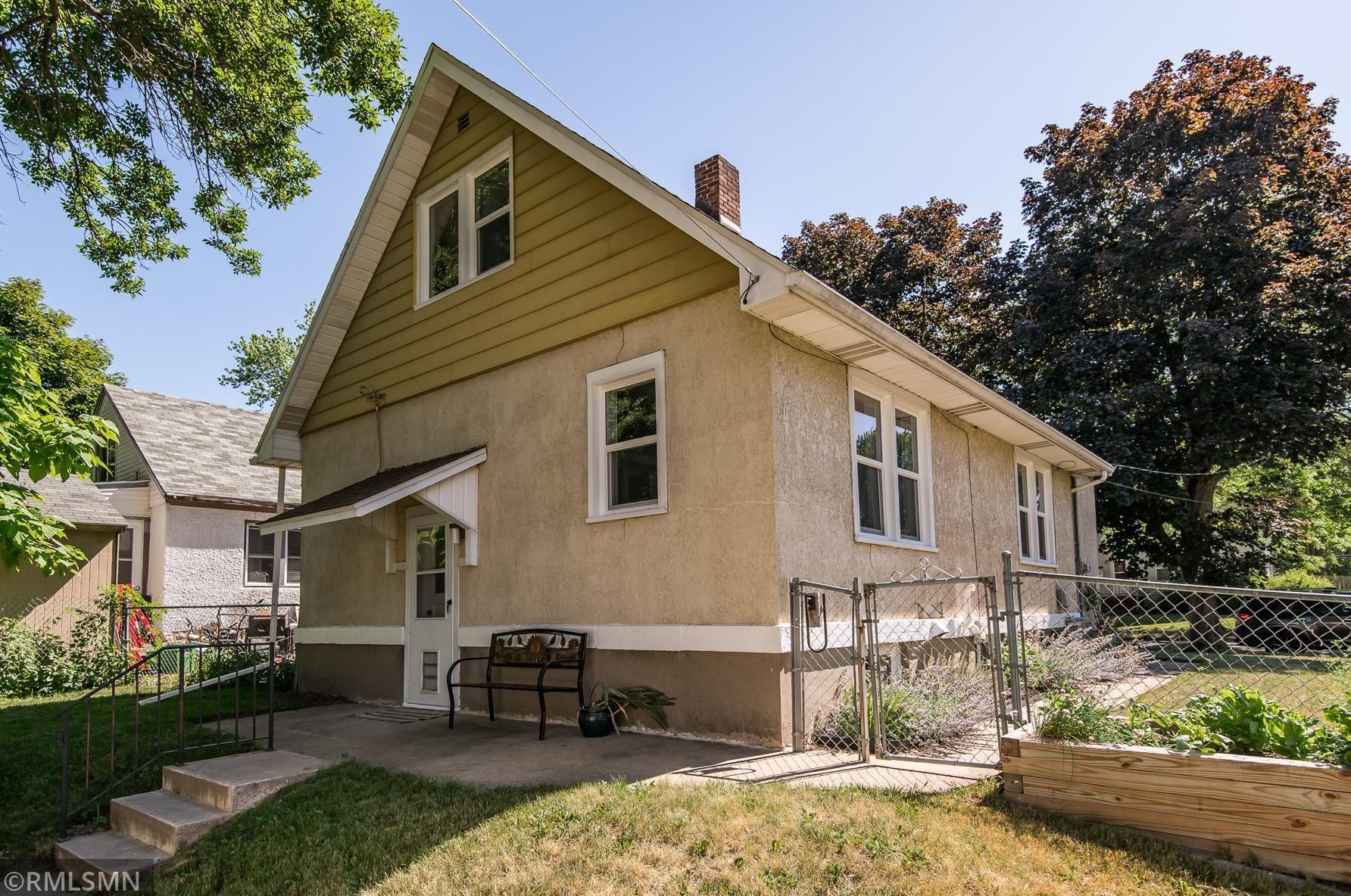 407 10 Ave, Rochester MN 55906-2911 exterior