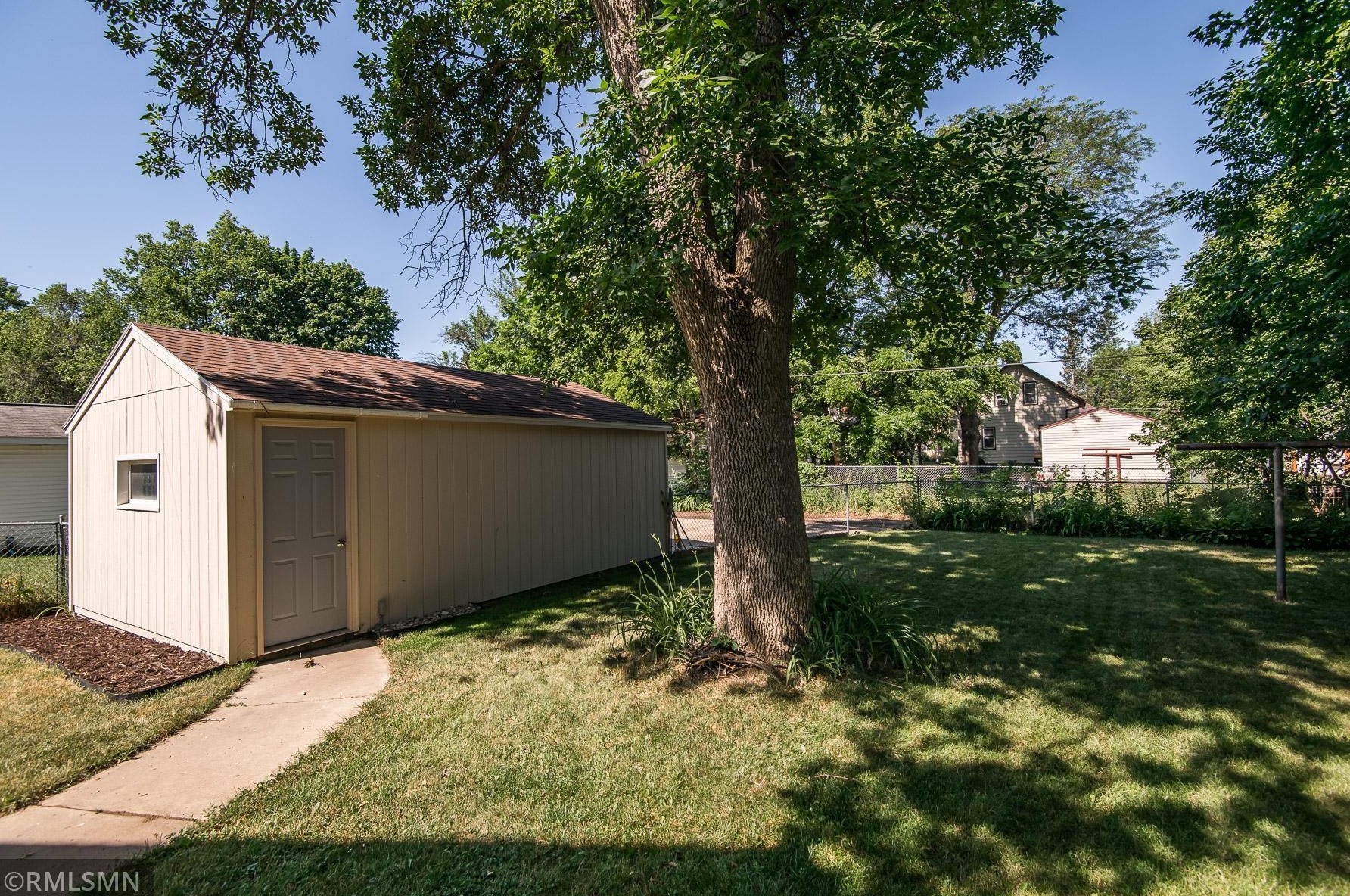 407 10 Ave, Rochester MN 55906-2911 exterior