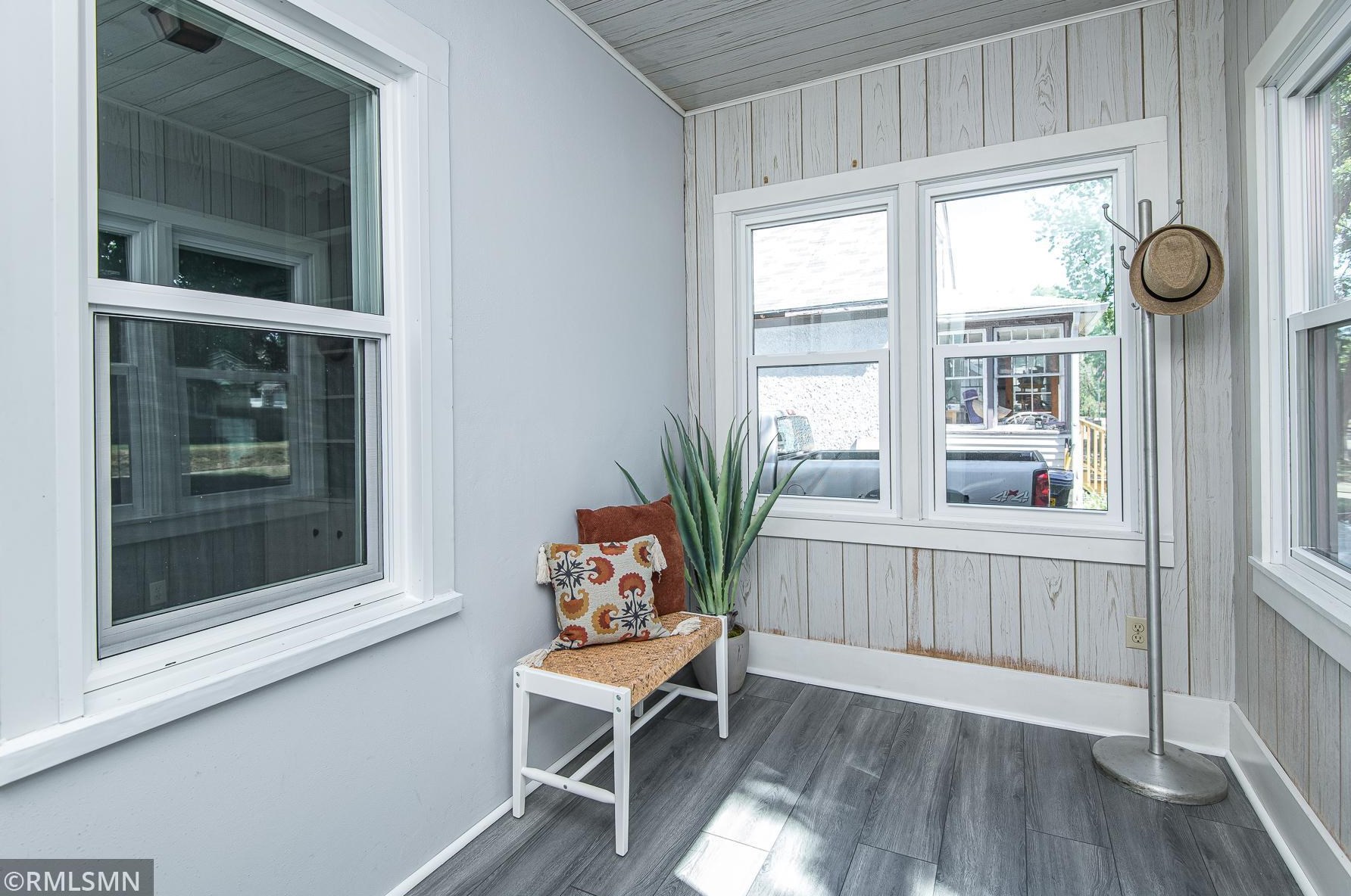 407 10 Ave, Rochester MN 55906-2911 exterior