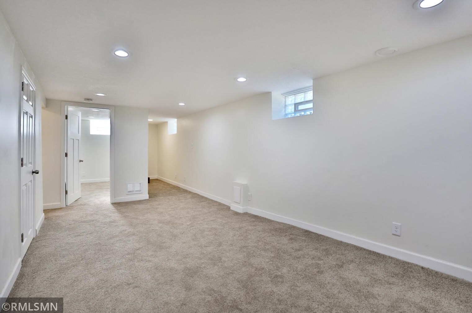 1642 Upton Ave, Minneapolis MN  55411-2831 exterior