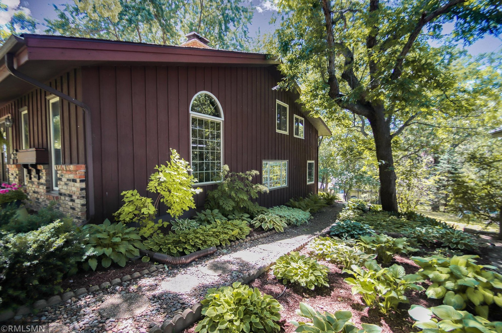 2179 Tioga Blvd, Saint Paul, MN 55112-7268
