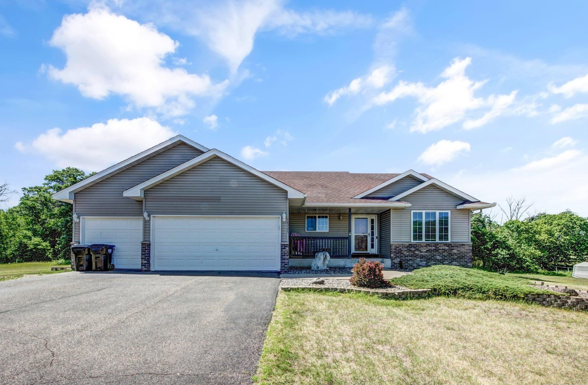 14725 285th Ave Nw, Zimmerman, MN 55398