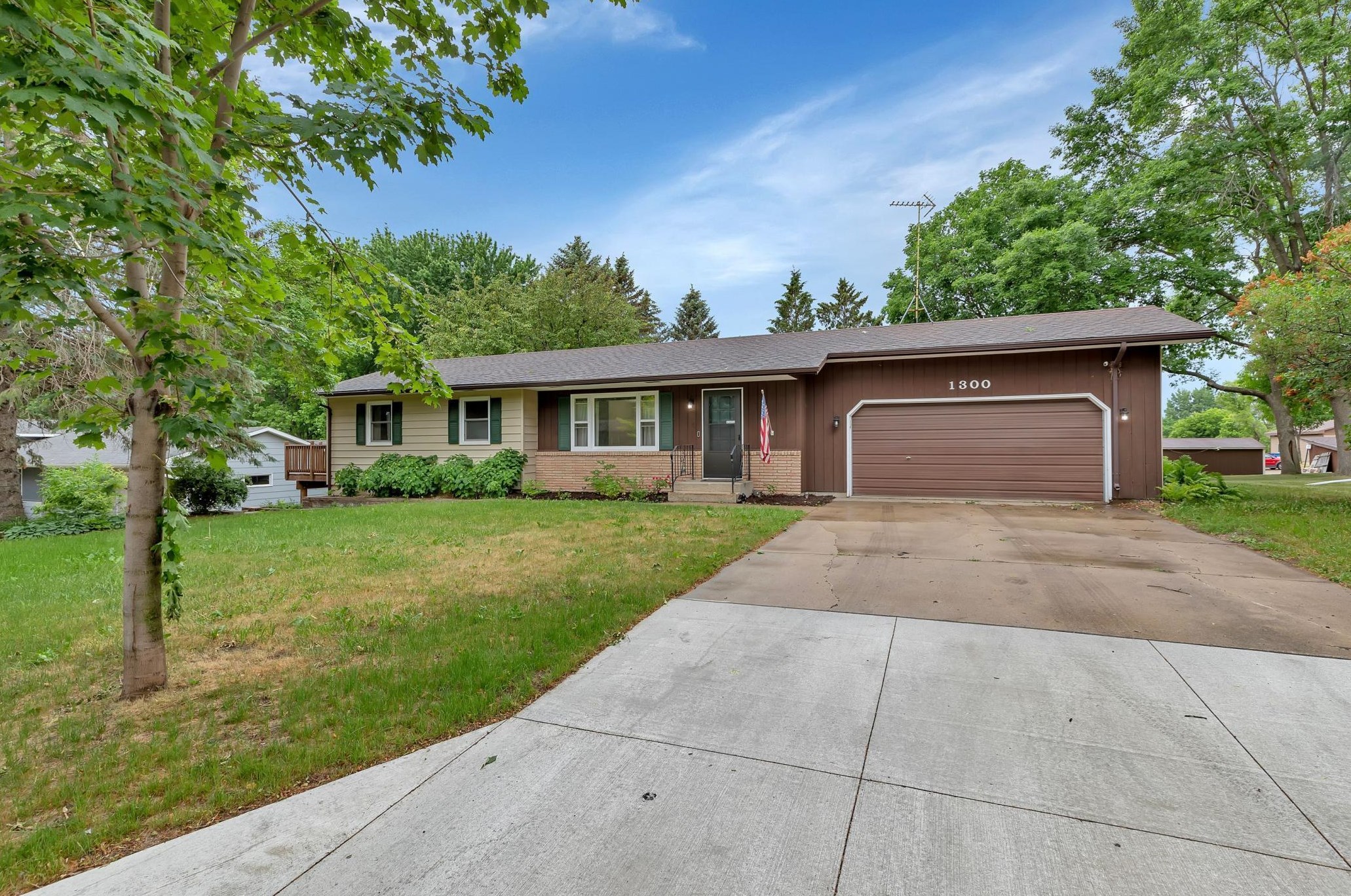 1300 9th St Se, Willmar, MN 56201