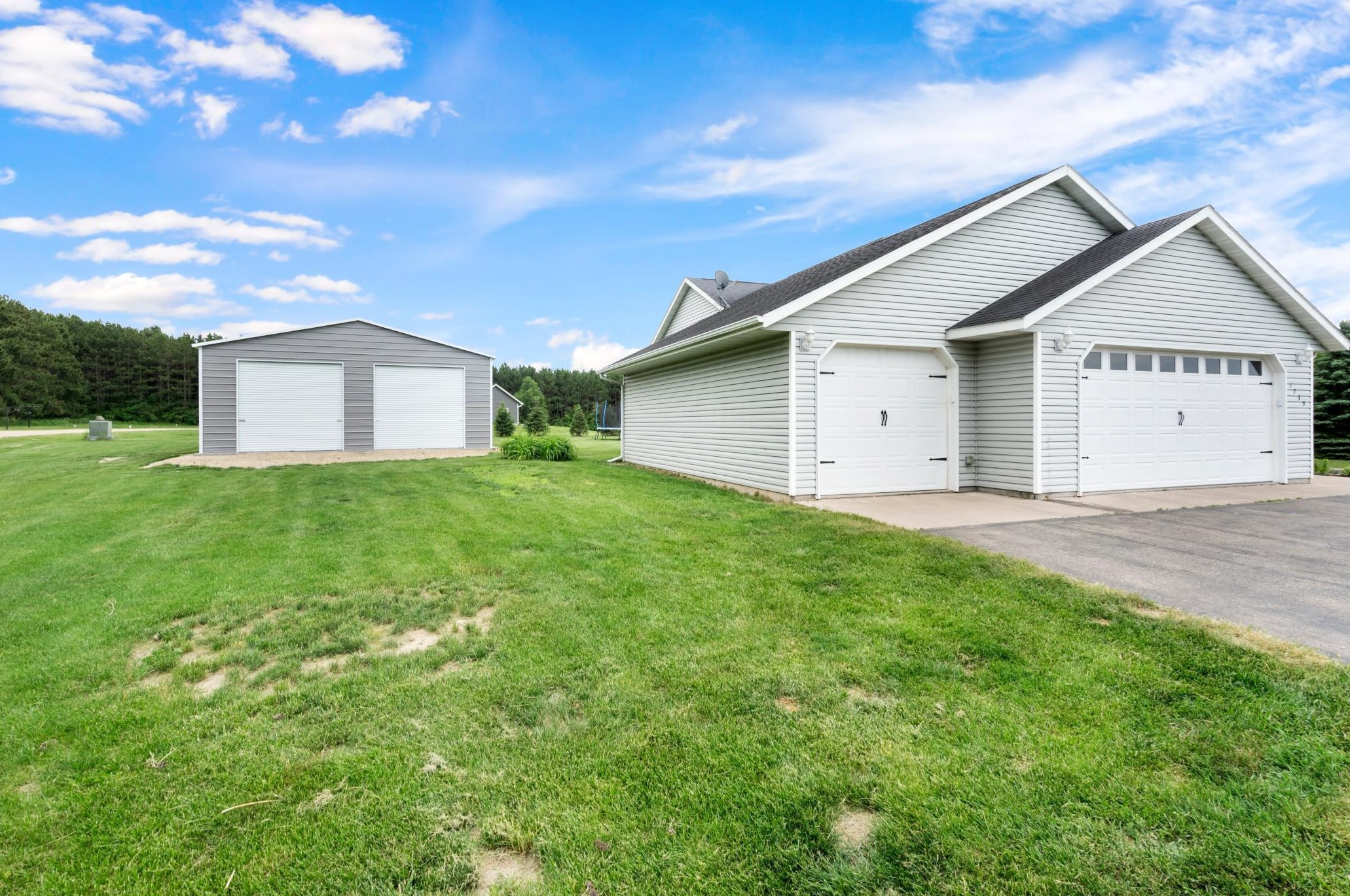 1739 112th St, New Johannesburg, WI 54017