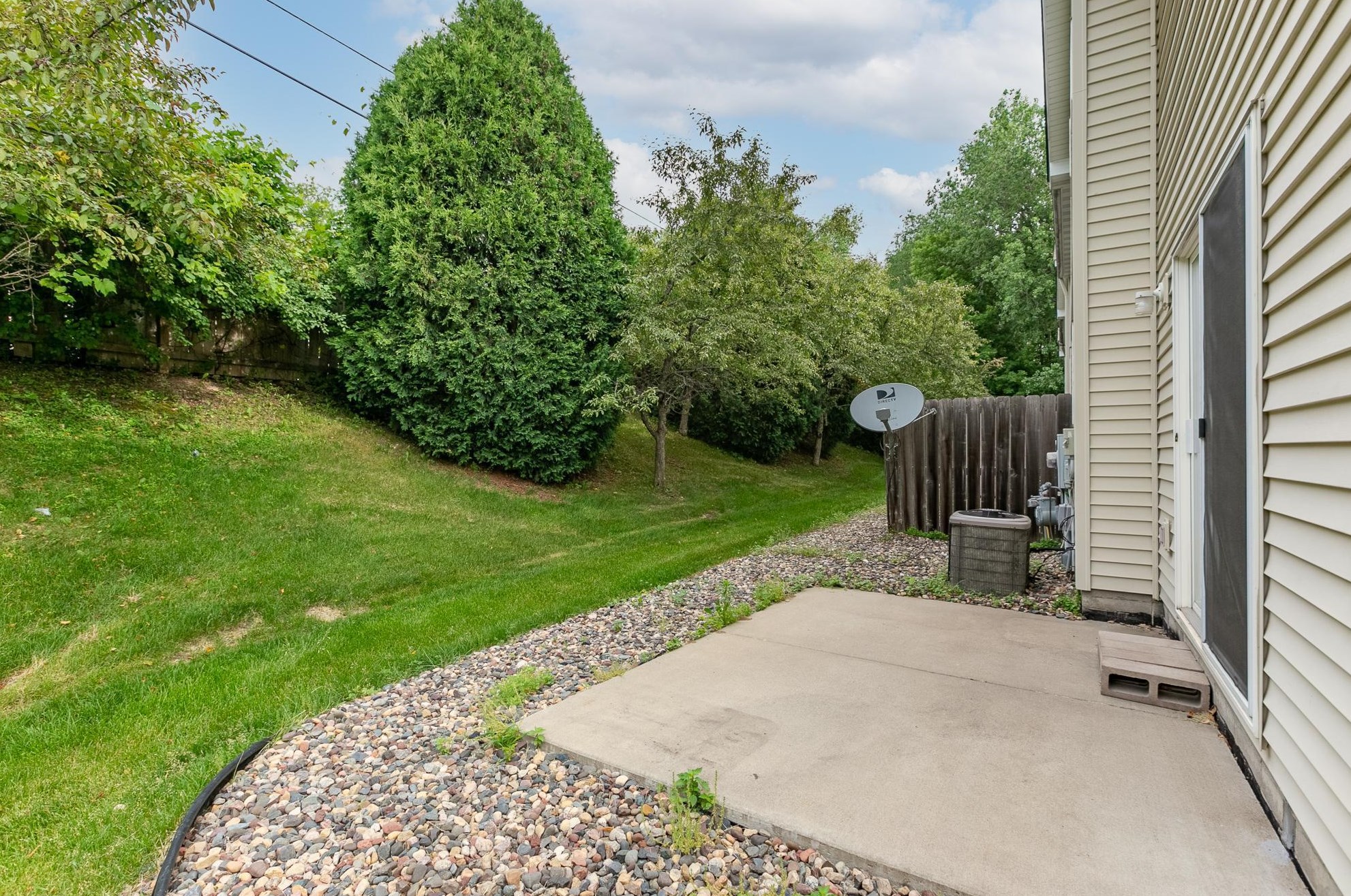 12861 Pennock Ave, Saint Paul MN  55124-3327 exterior