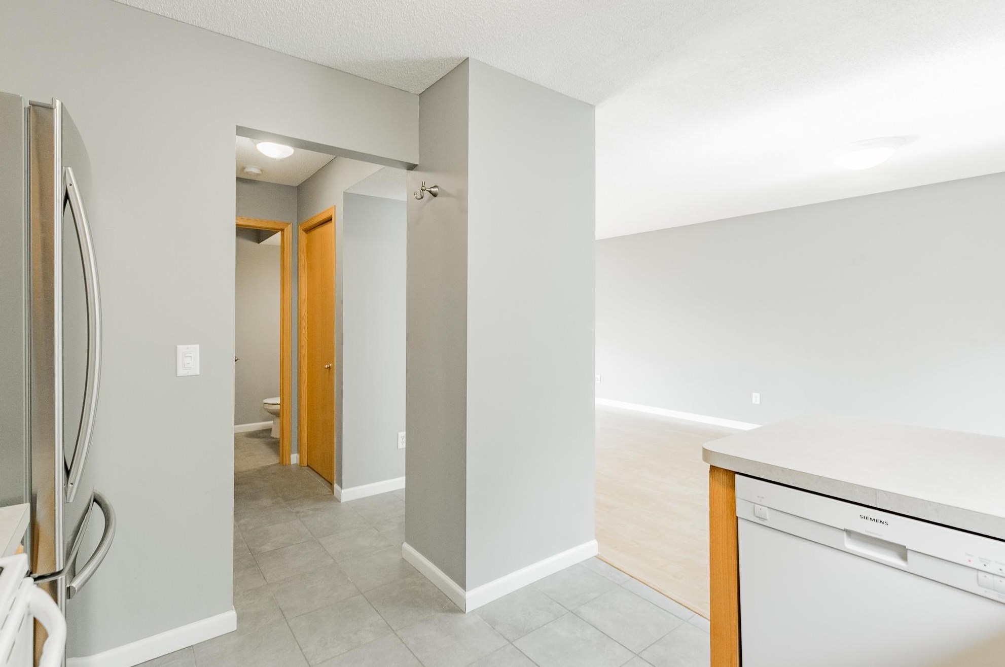 12861 Pennock Ave, Saint Paul MN  55124-3327 exterior