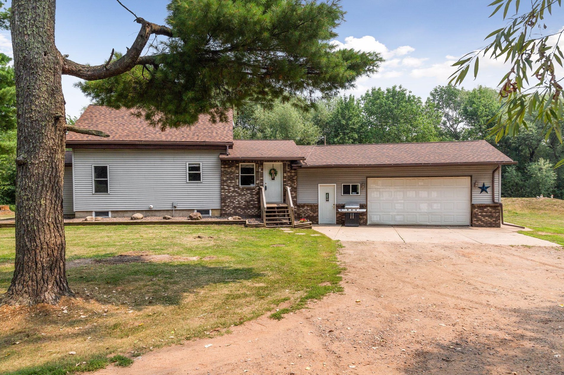 11170 Beroun Crossing Rd, West Rock, MN 55063-5563