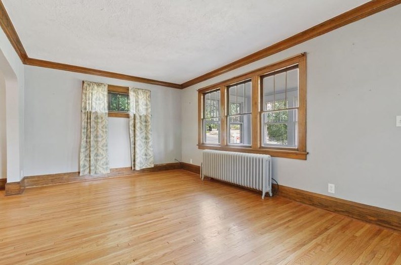 890 Wakefield Ave, Saint Paul MN  55106-5602 exterior