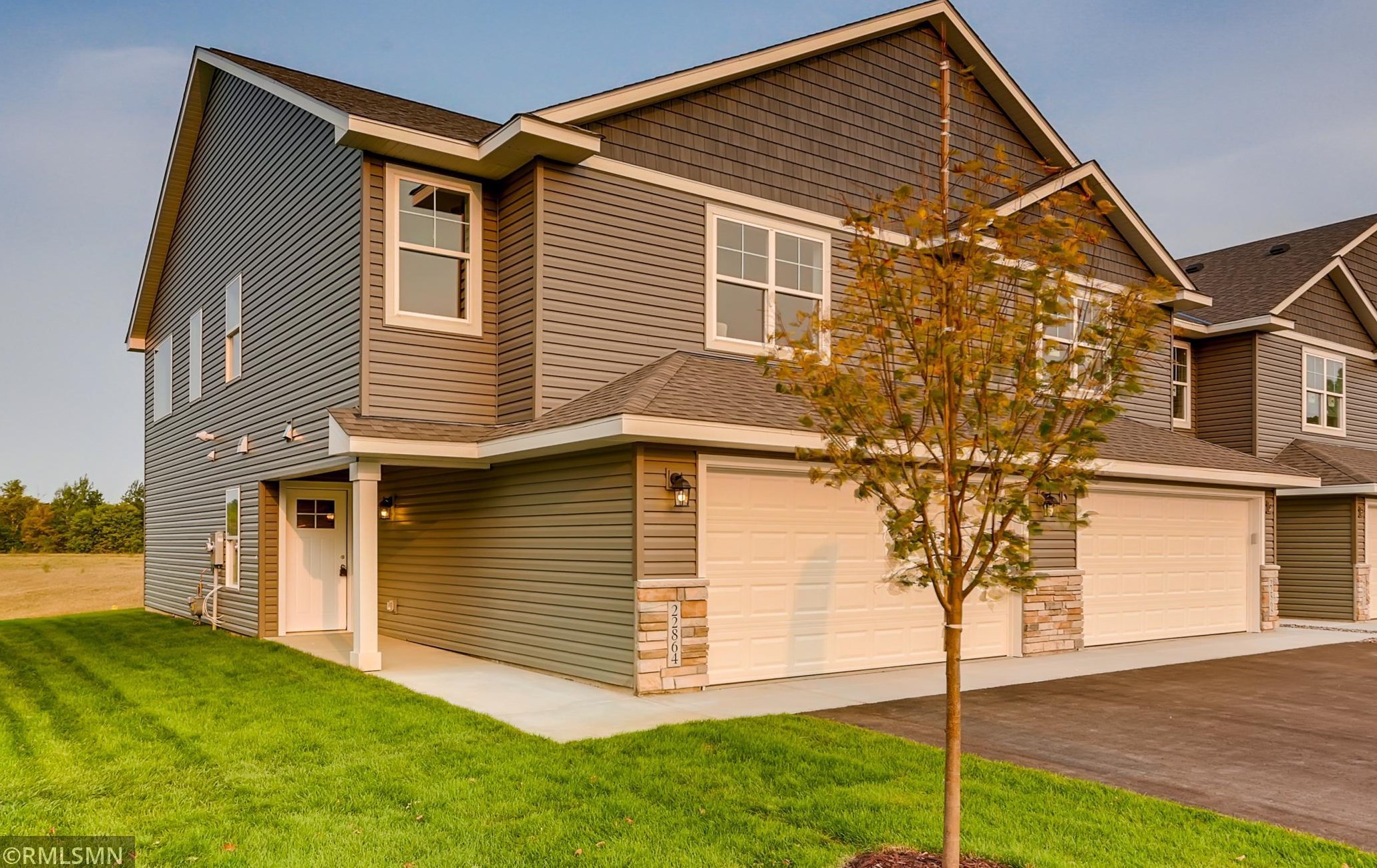 22841 Dakotah St, Saint Francis, MN 55070