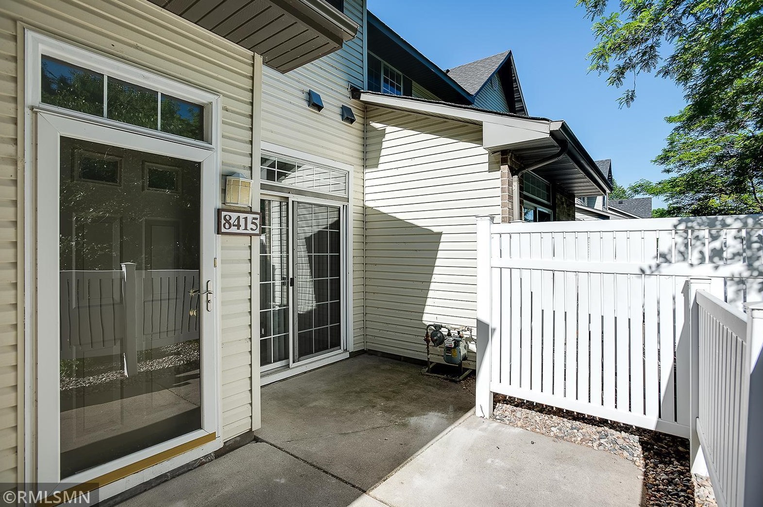 8415 Cortland Rd, Edina, MN 55344-6728