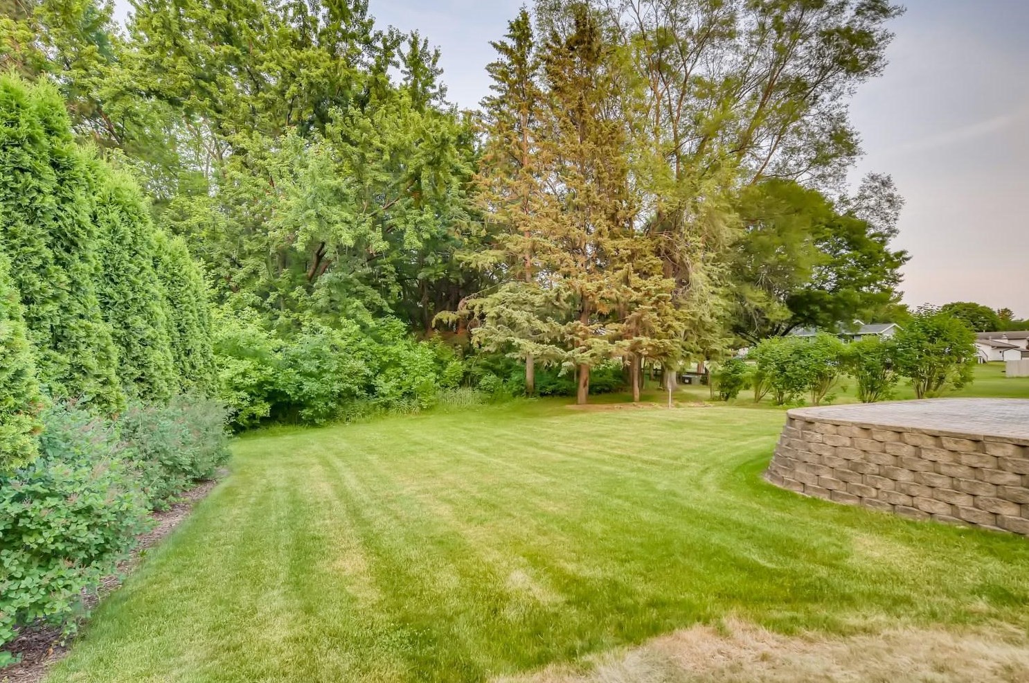 1986 Margaret St, Saint Paul MN  55109-4119 exterior