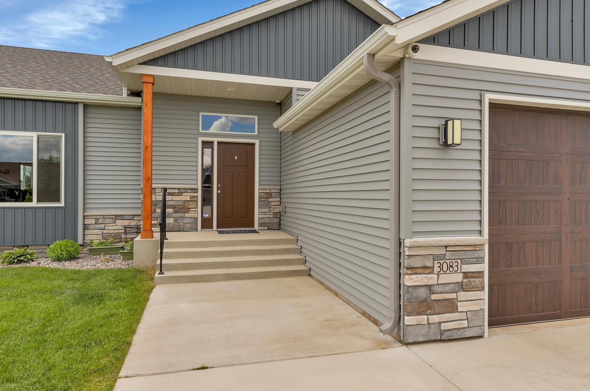 3083 N 12th Ave, Sartell, MN 56377