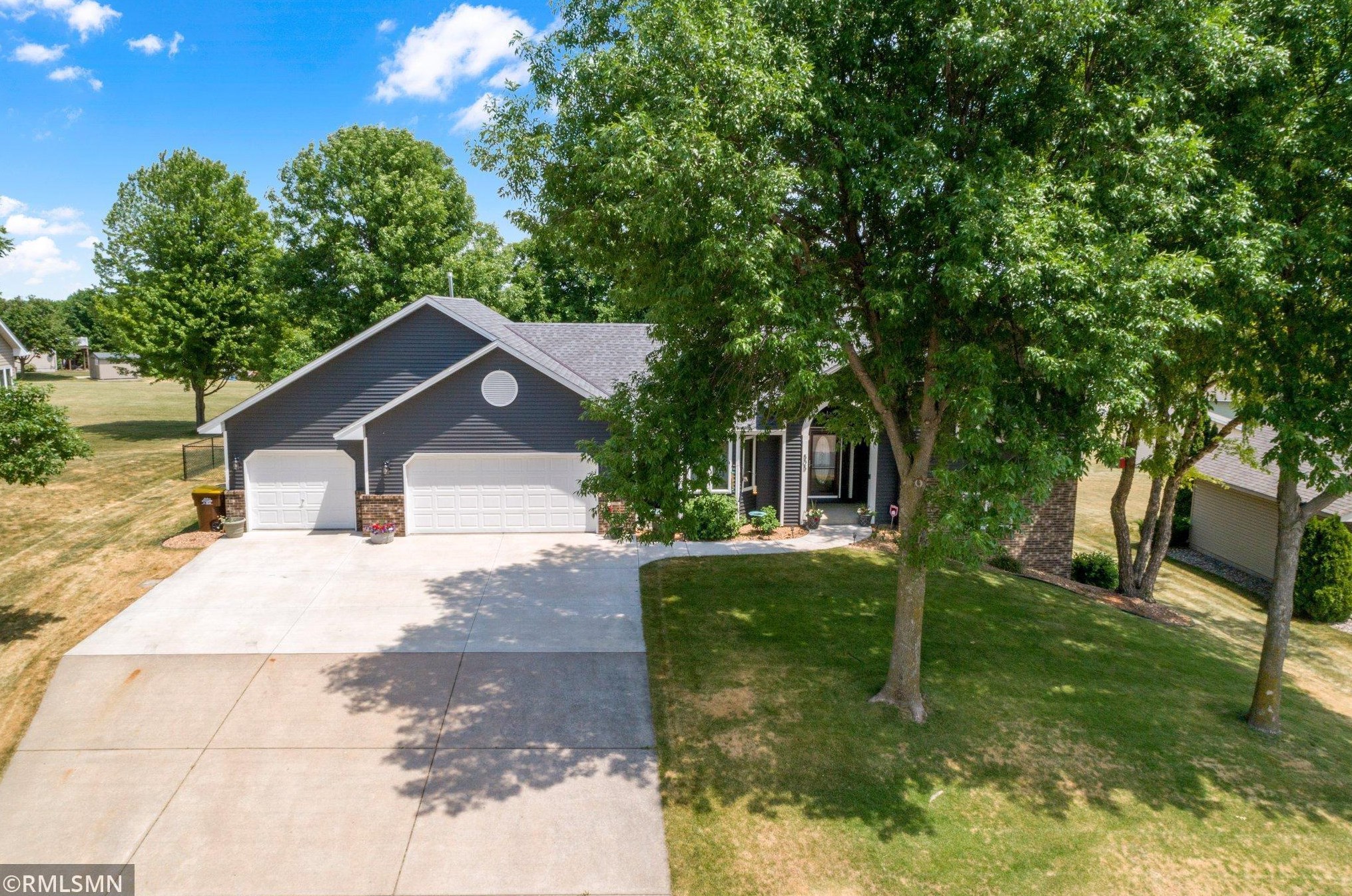 505 Ironwood Ave Ne, Jordan, MN 56071
