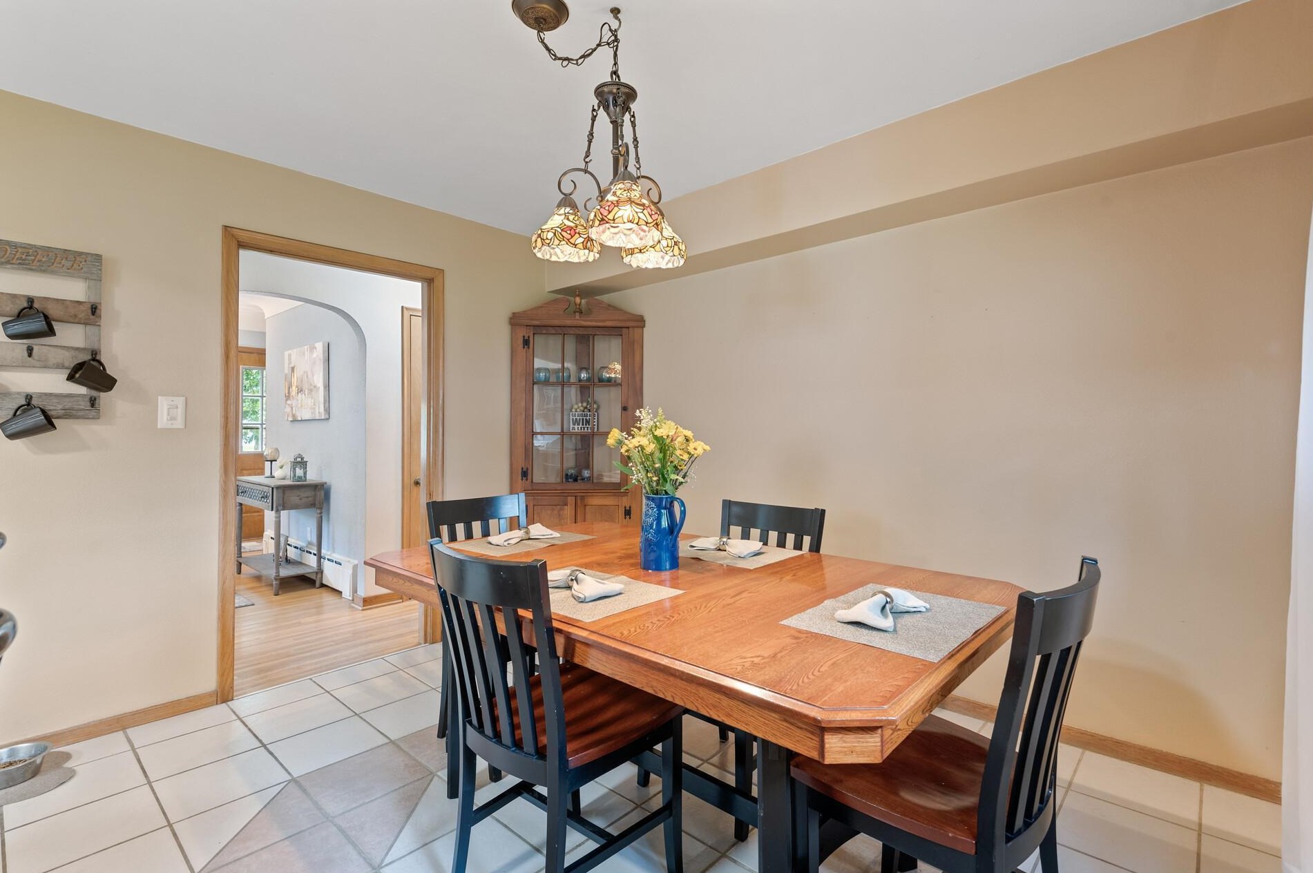 2523 Stillwater Rd, Saint Paul MN  55119-3616 exterior
