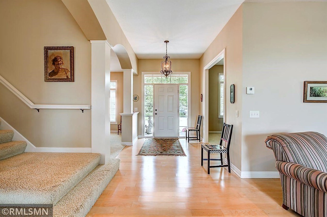 14 Walnut Circle, Saint Cloud, MN 56304