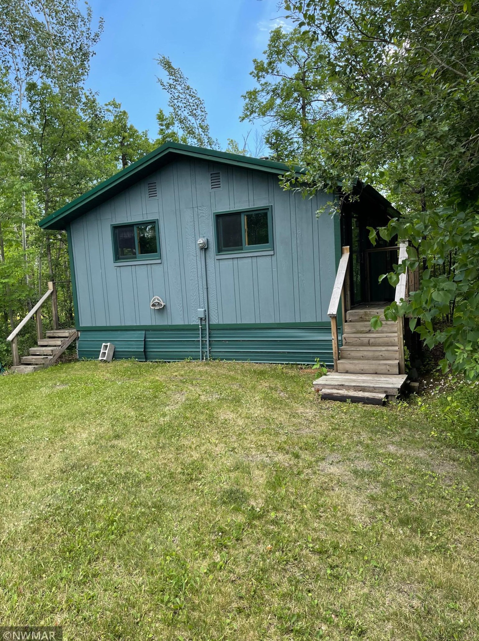 1095 Jochim Dr Nw, Hackett, MN 56623