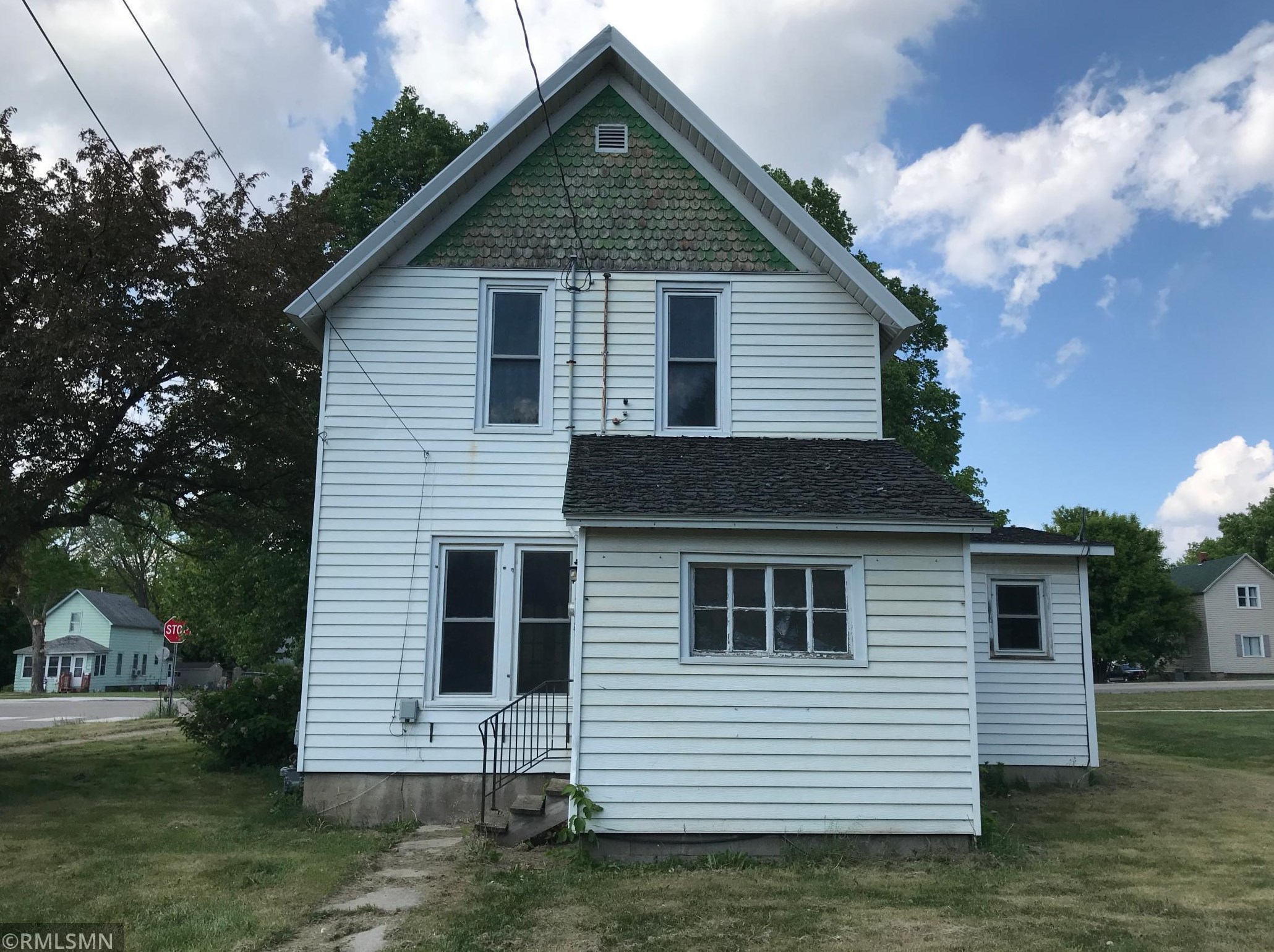 406 Minnesota Ave E, Sedan, MN 56334