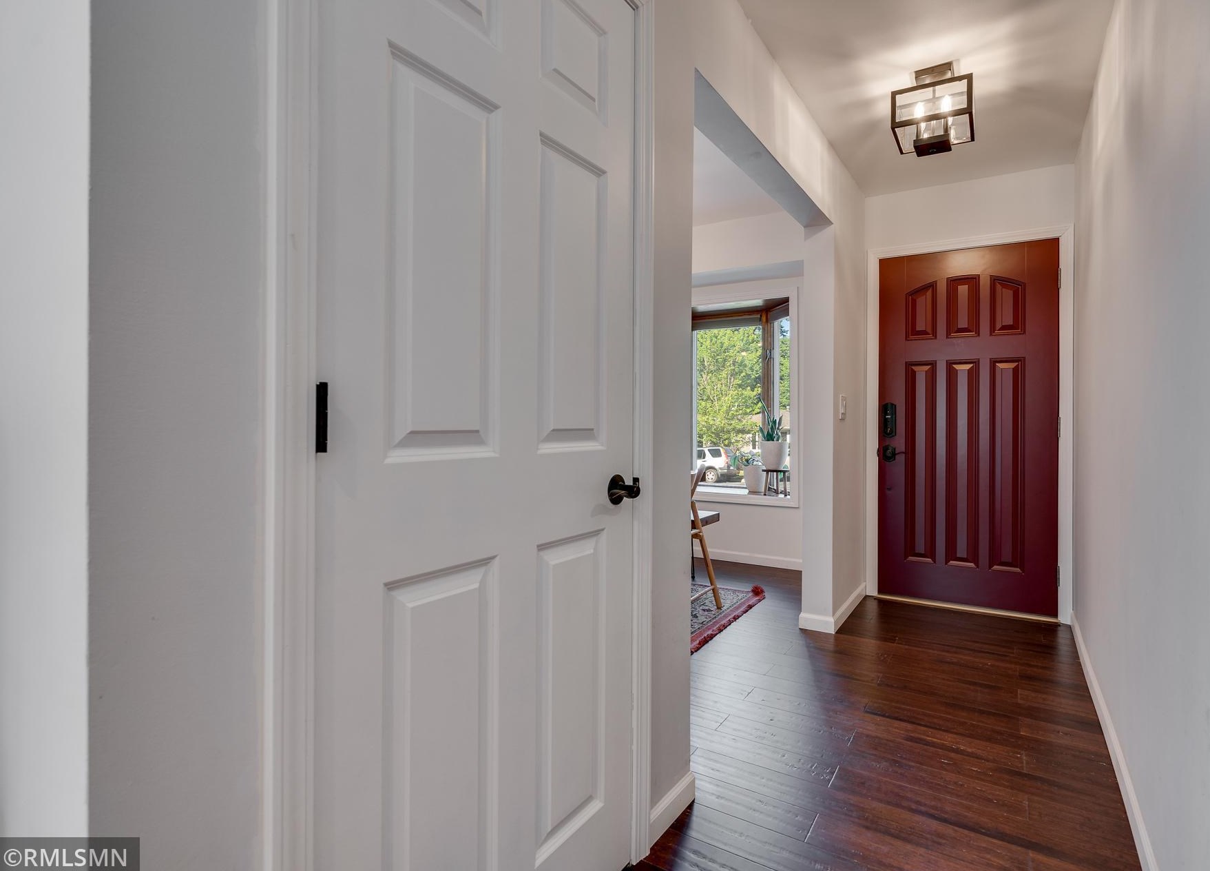 409 Harrison Ave, Hopkins, MN 55343-8417