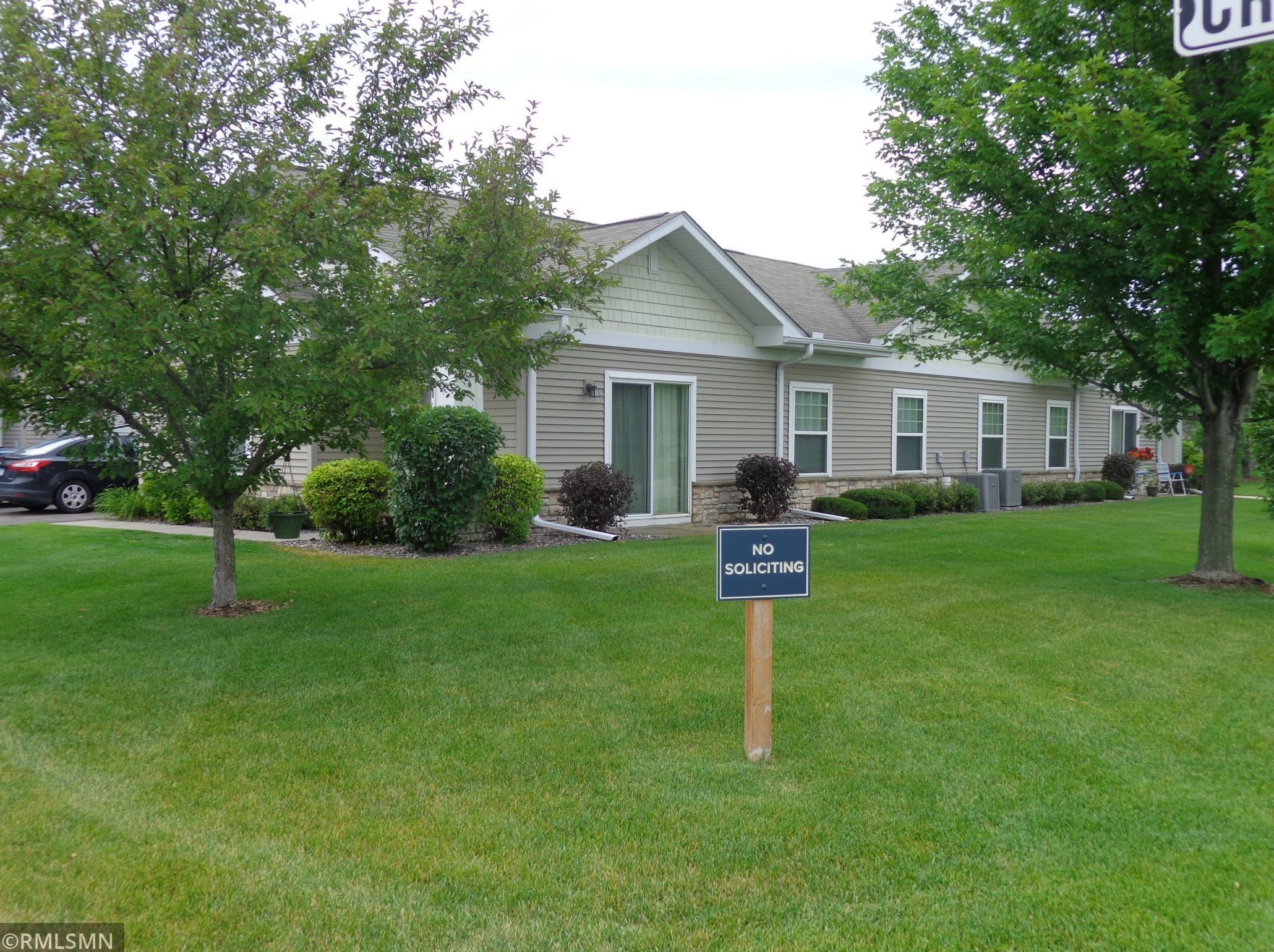 986 Crossing Way, Independence, MN 55328-2831