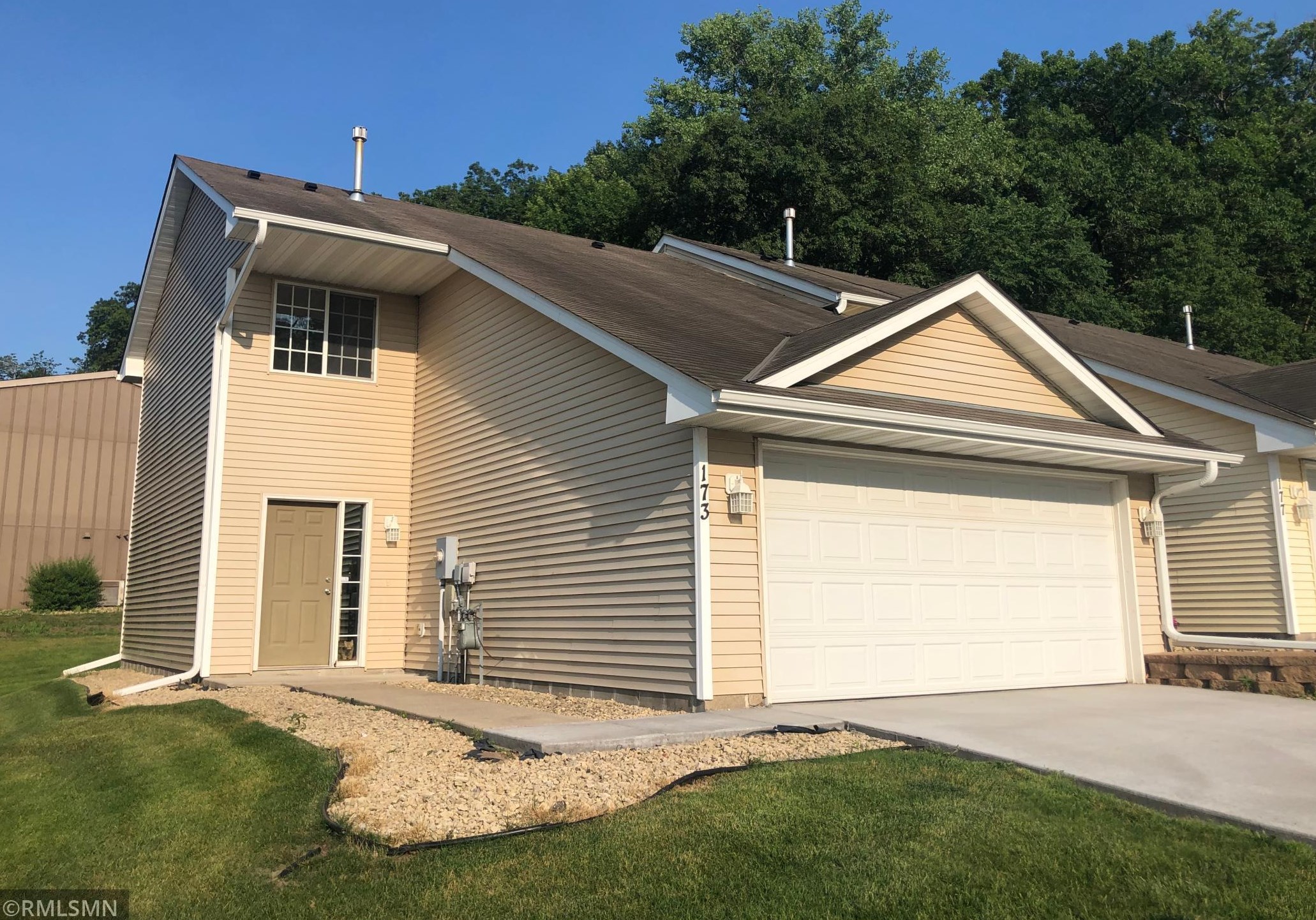 173 Oakmont Ln, Red Wing, MN 55066