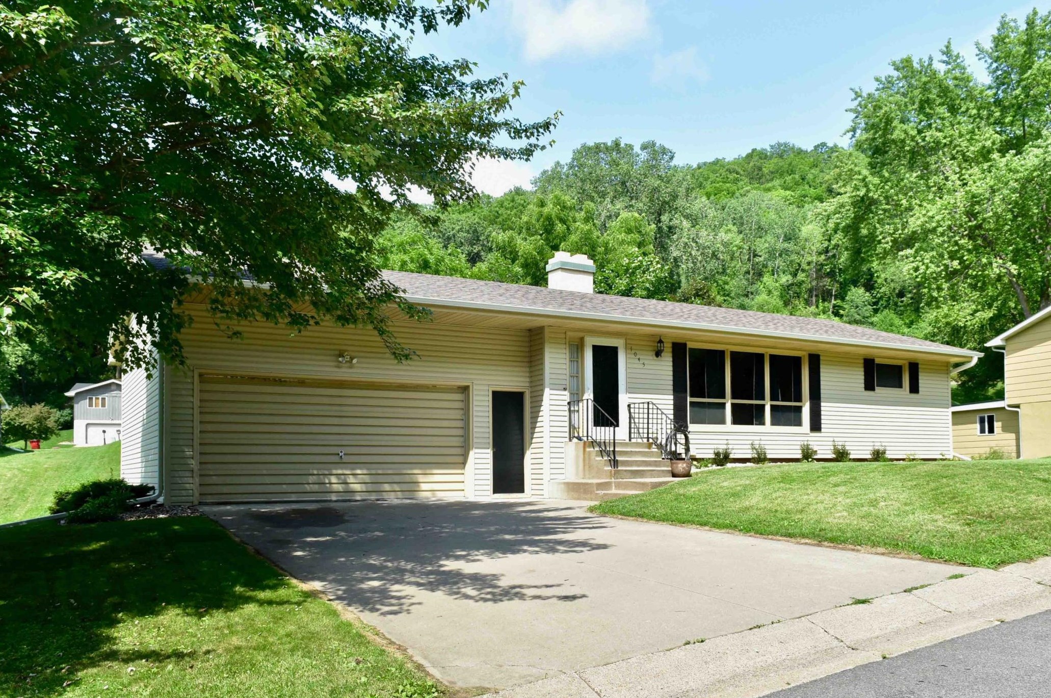 1045 Glen Echo Rd, Wilson, MN 55987-4104