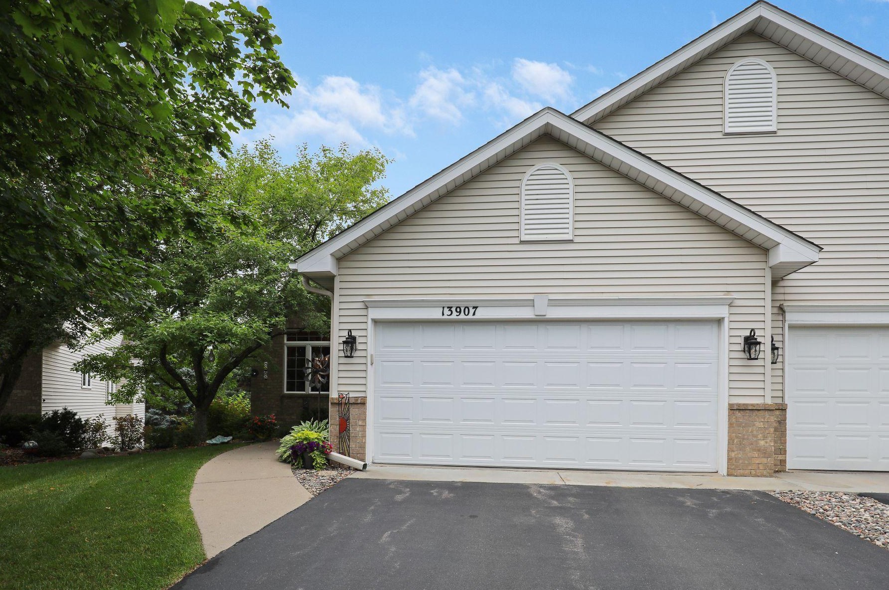13907 Farmington Way, Saint Paul, MN 55124-3314