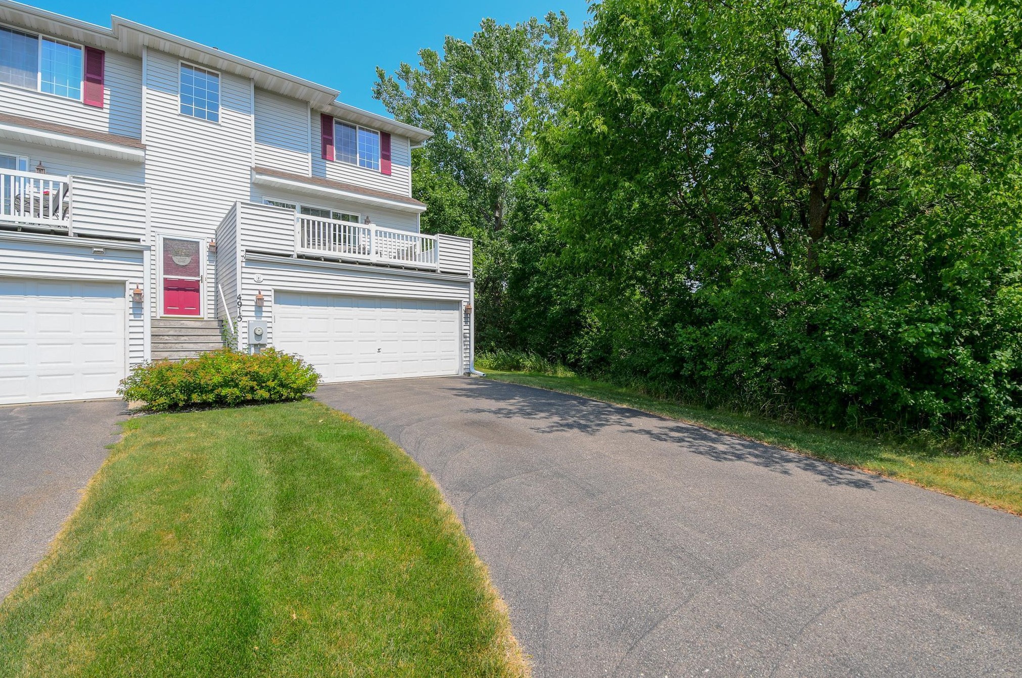 4915 Grenwich Ave N, Saint Paul, MN 55128
