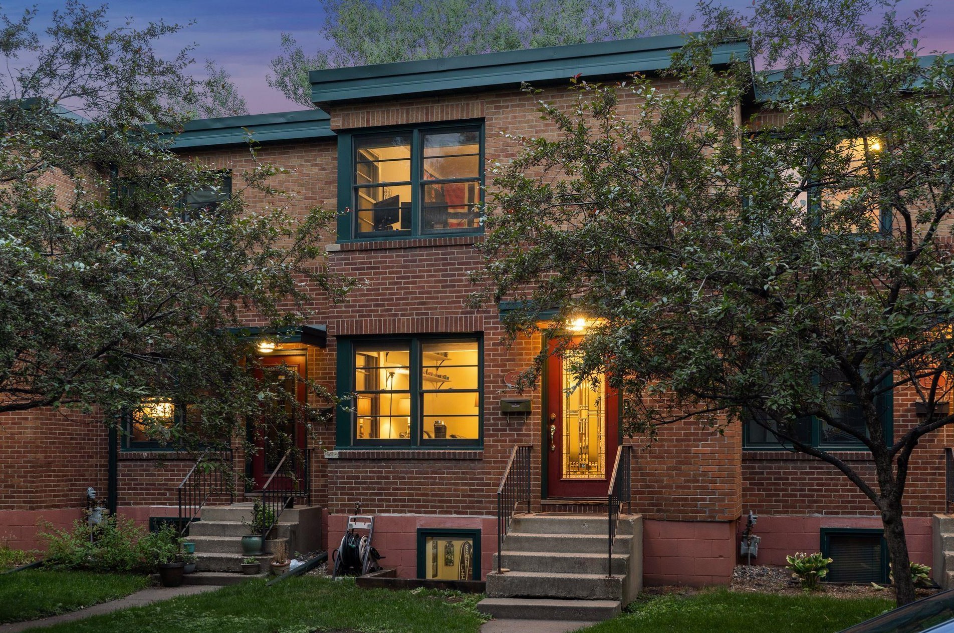 2259 Priscilla St, Saint Paul MN  55108-2031 exterior