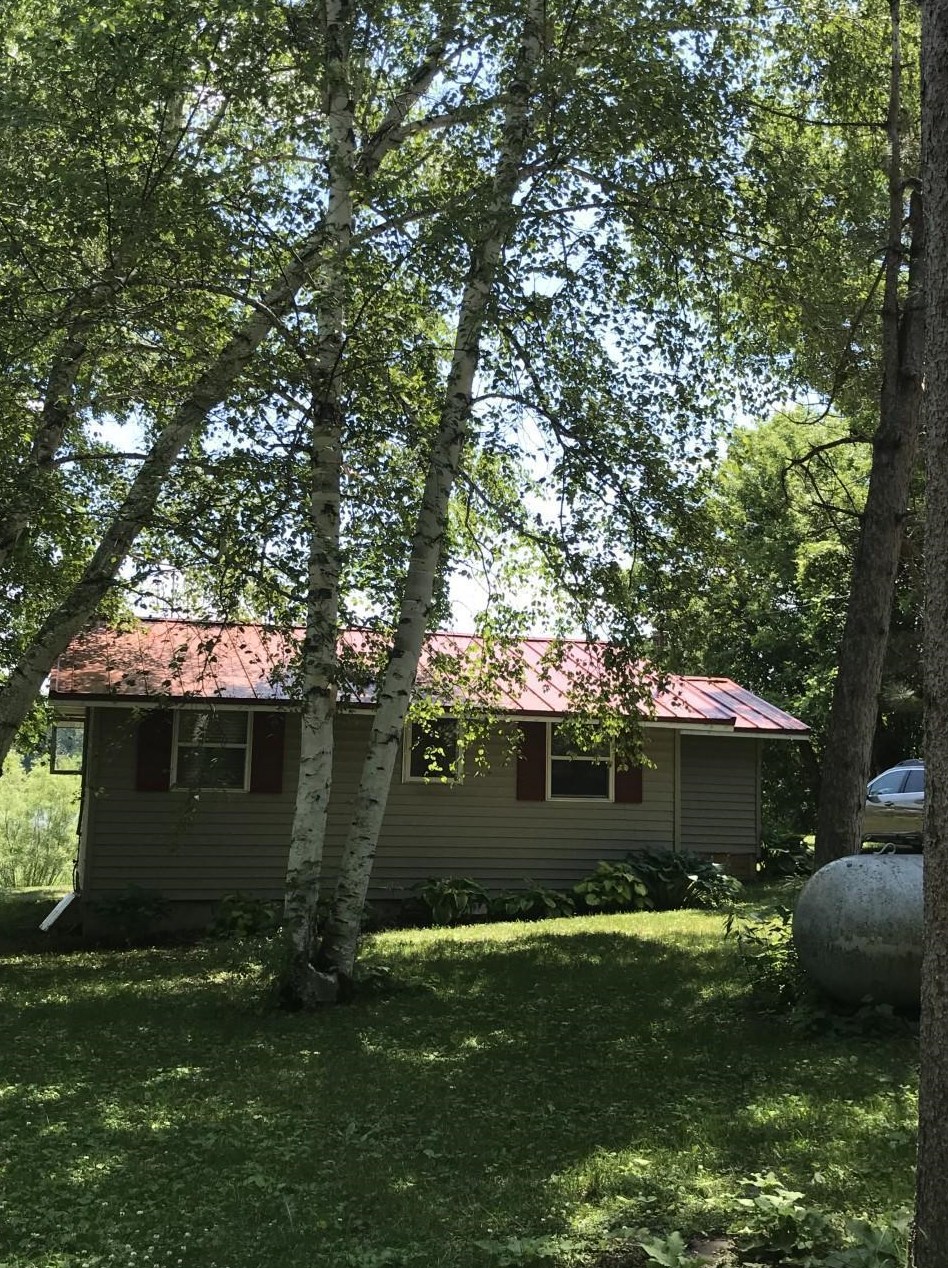 7440 380th Ave Nw, Dalbo, MN 55017