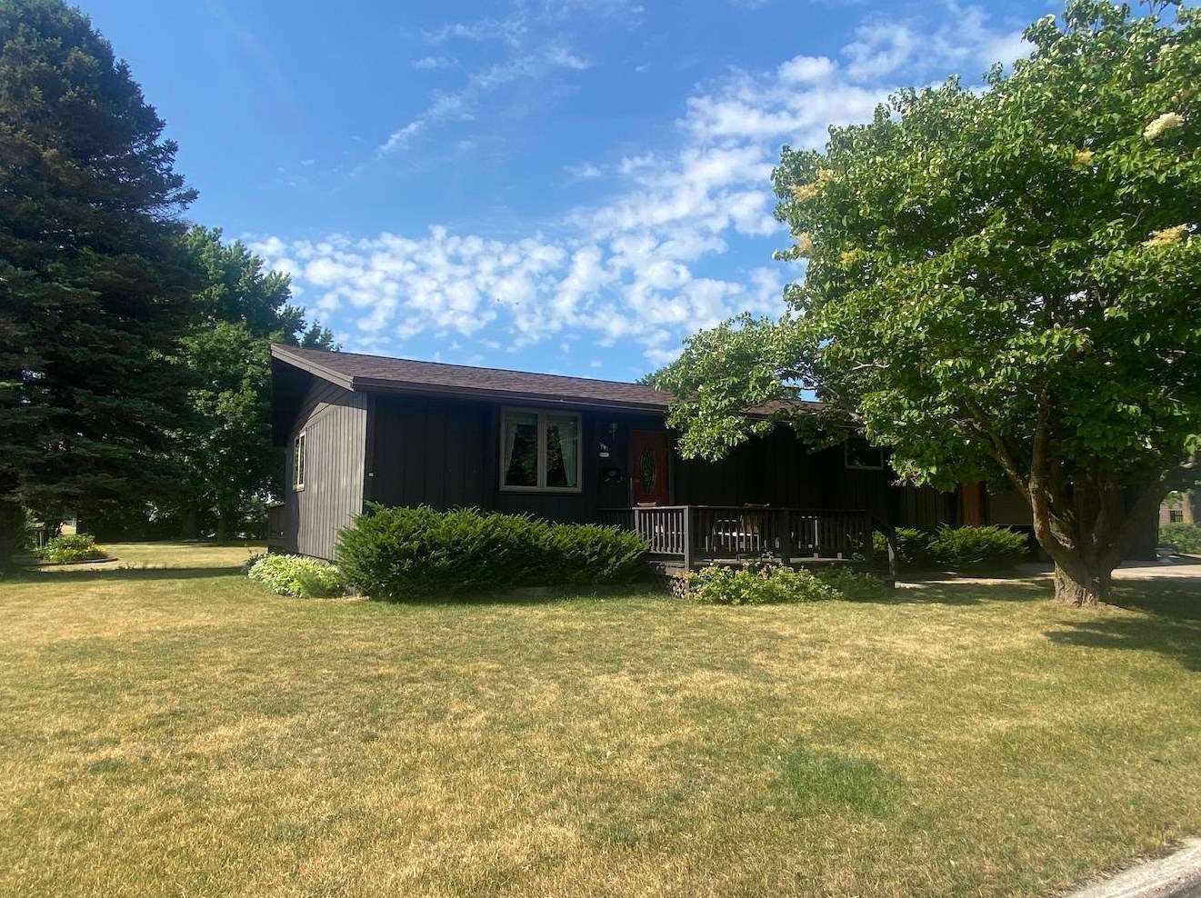 740 Burdick Ave, Ortonville, MN 56278-1209