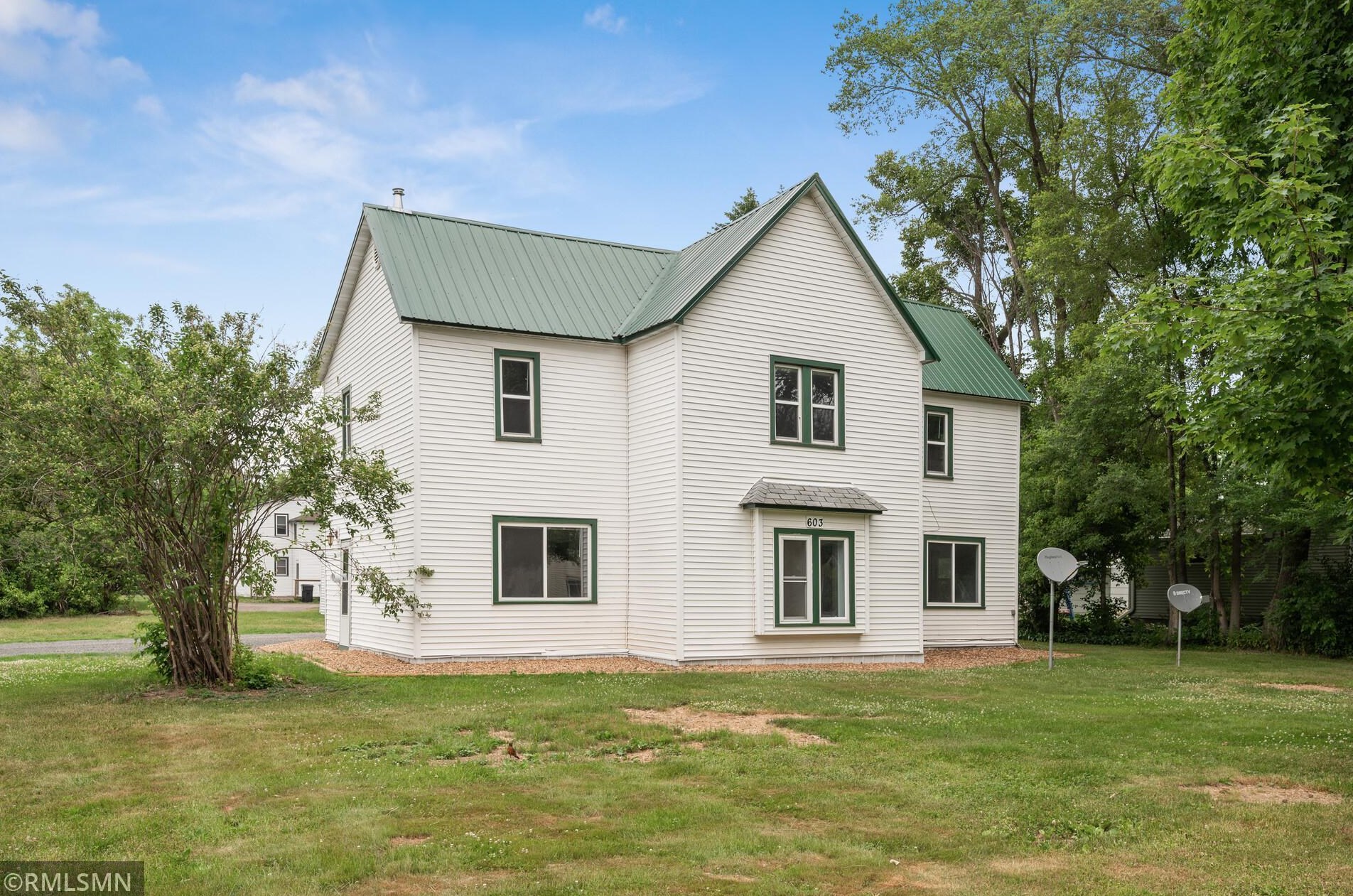 603 Butternut Ave, Luck, WI 54853-4403