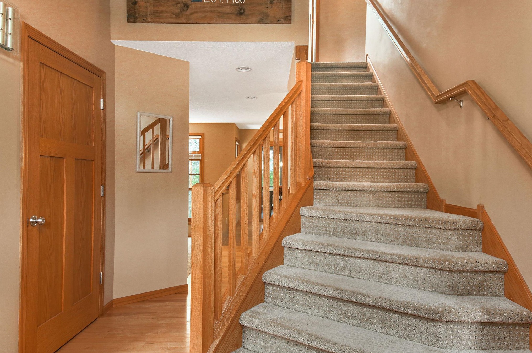 3214 Red Oak Dr, Saint Paul MN  55121-2336 exterior