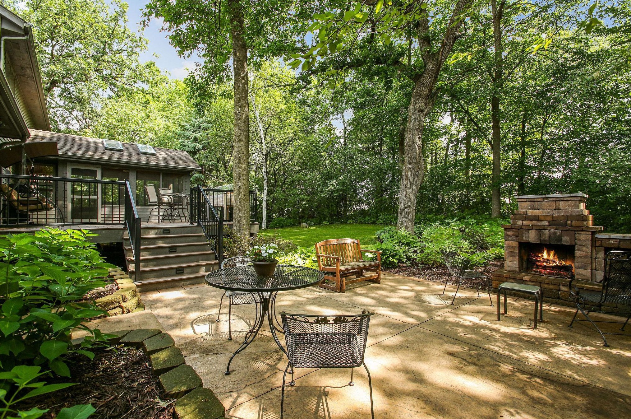 3214 Red Oak Dr, Saint Paul MN  55121-2336 exterior