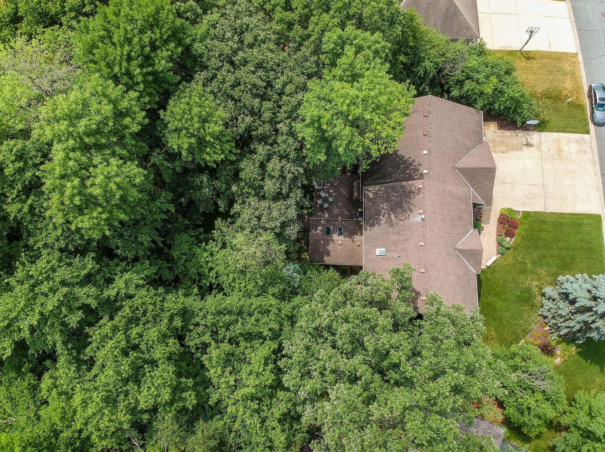 3214 Red Oak Dr, Saint Paul MN  55121-2336 exterior