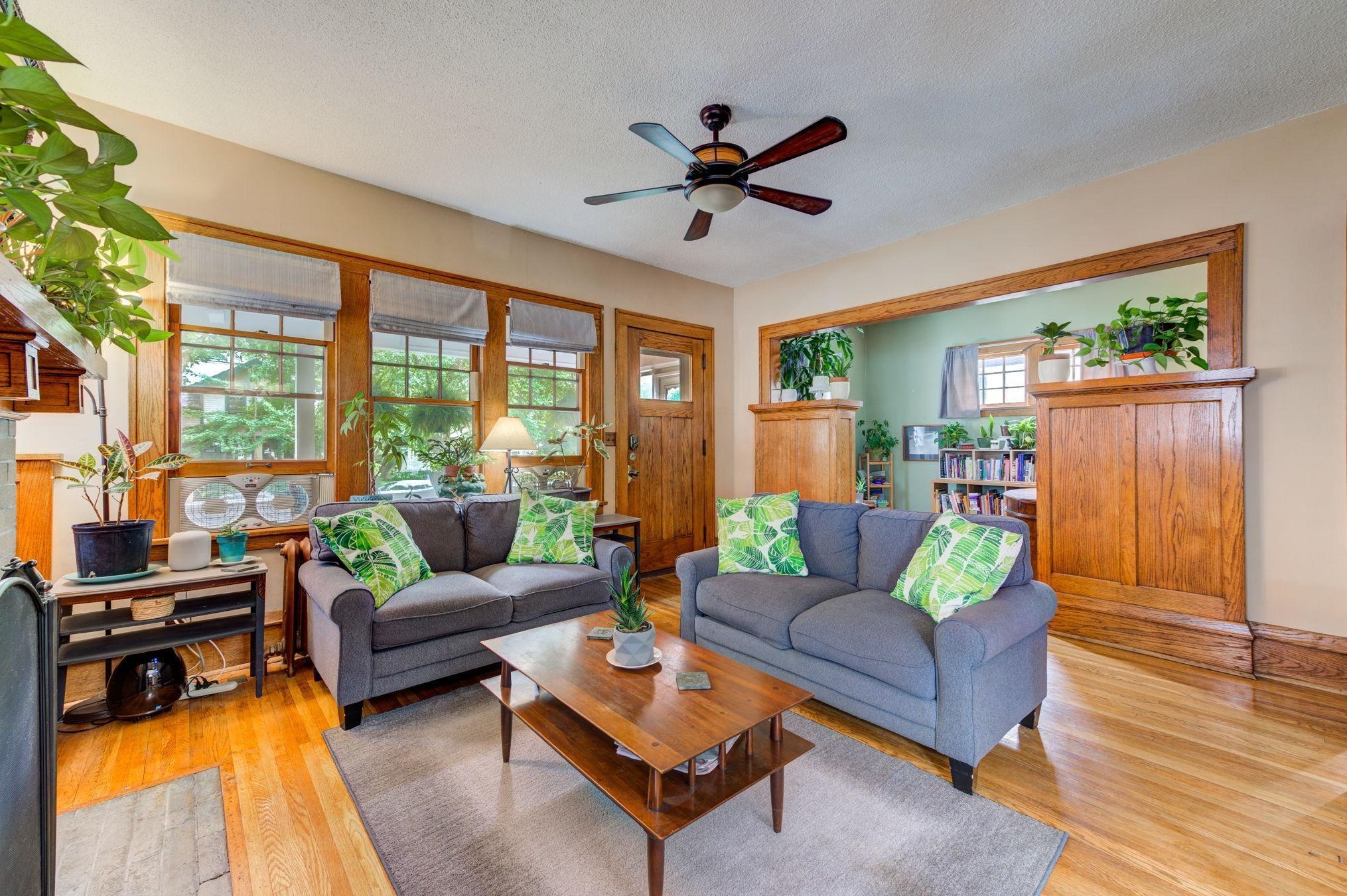 1609 Lafond Ave, Saint Paul, MN 55104-2212