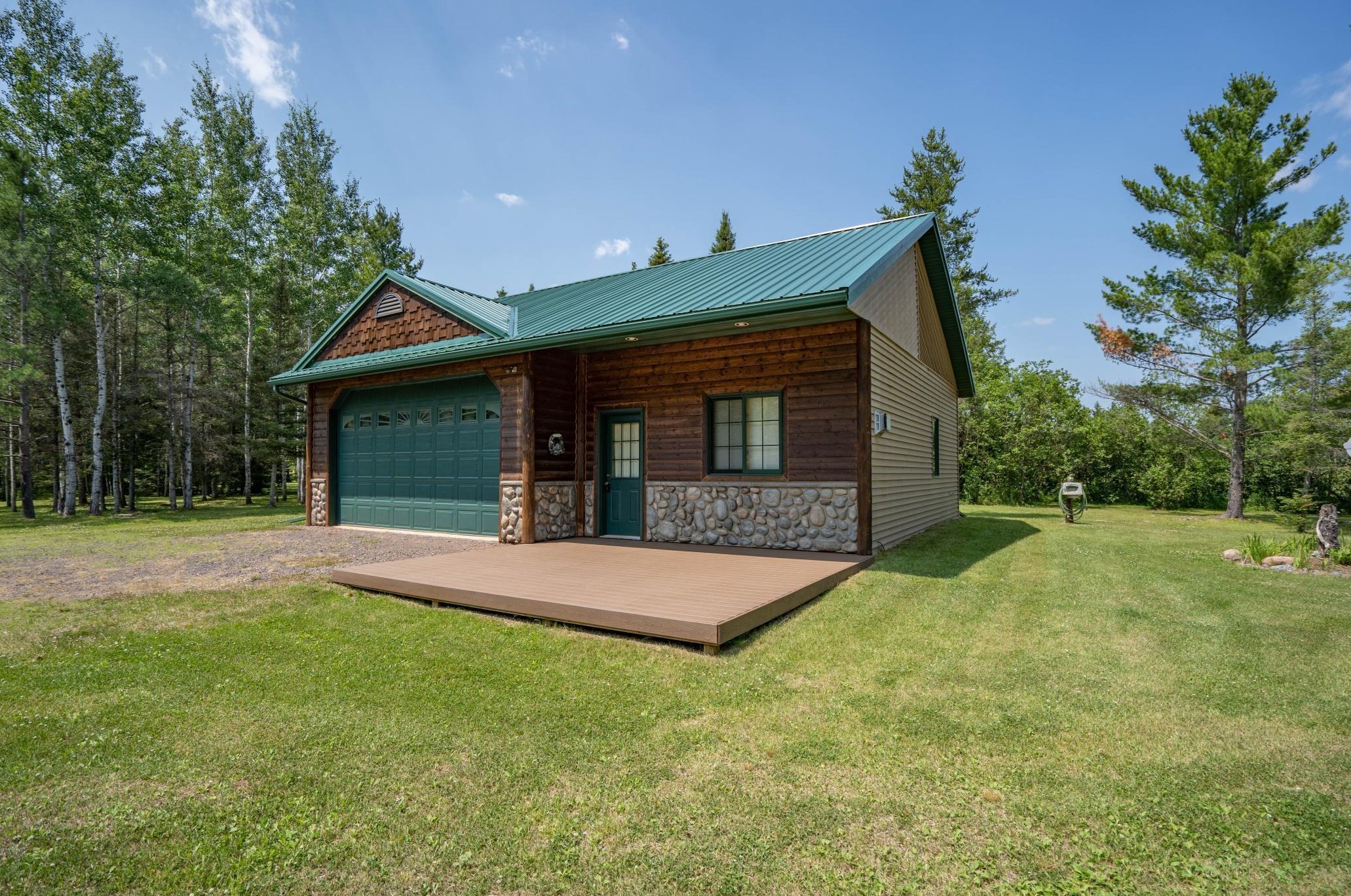 1806 Highway 12, Two Harbors, MN 55616-1417