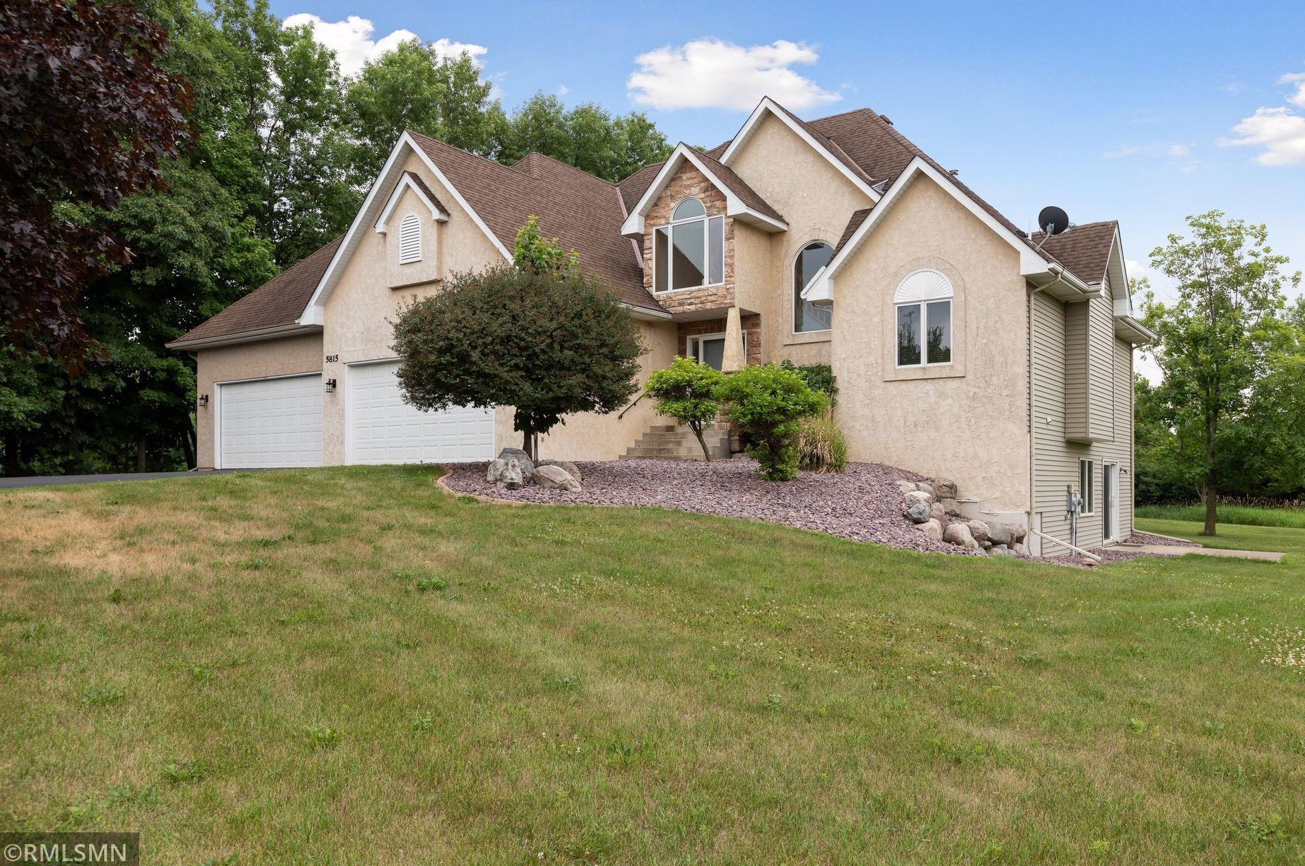 5815 Pagenkopf Rd, Maple Plain, MN 55359