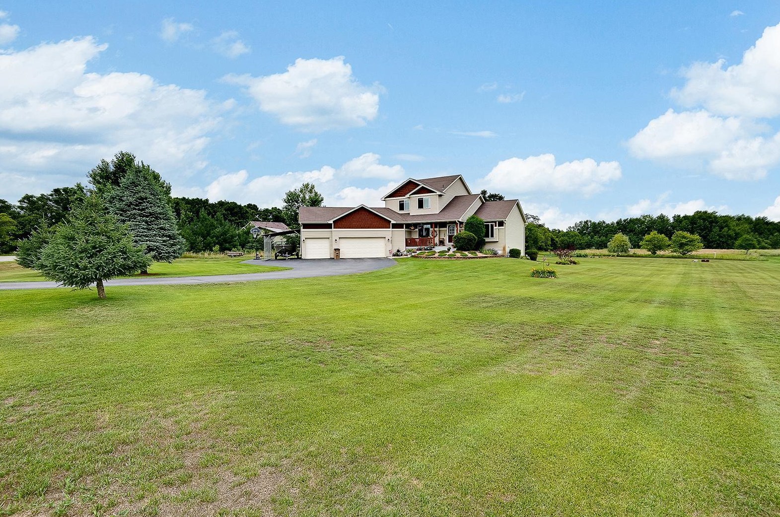 31057 98th St Nw, Princeton, MN 55371