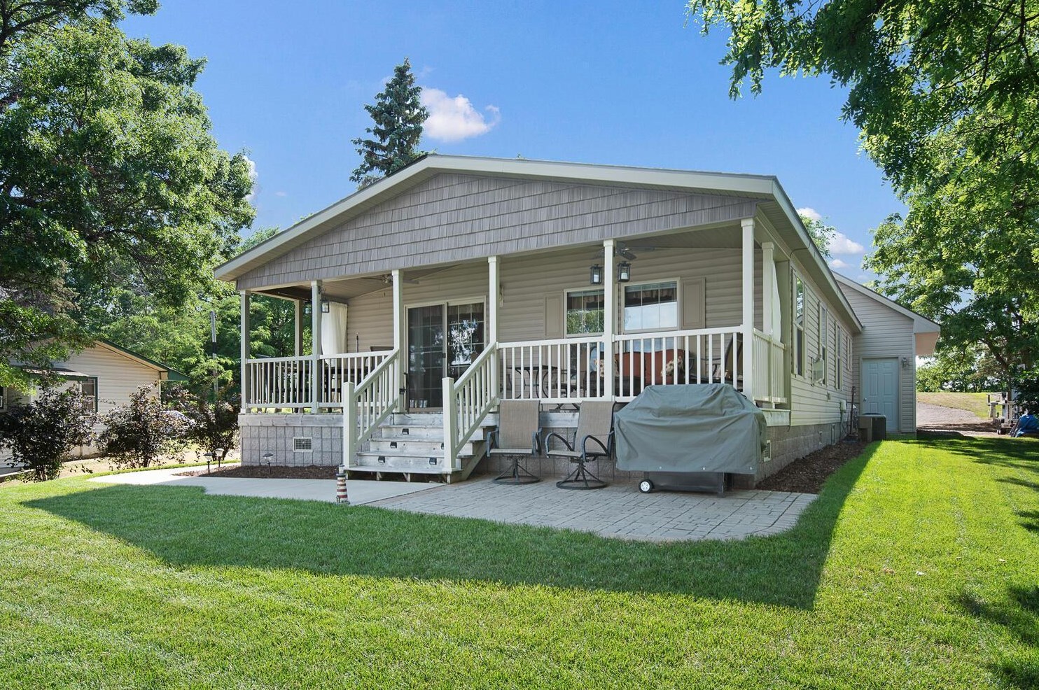 26521 Fremont Dr, Zimmerman, MN 55398