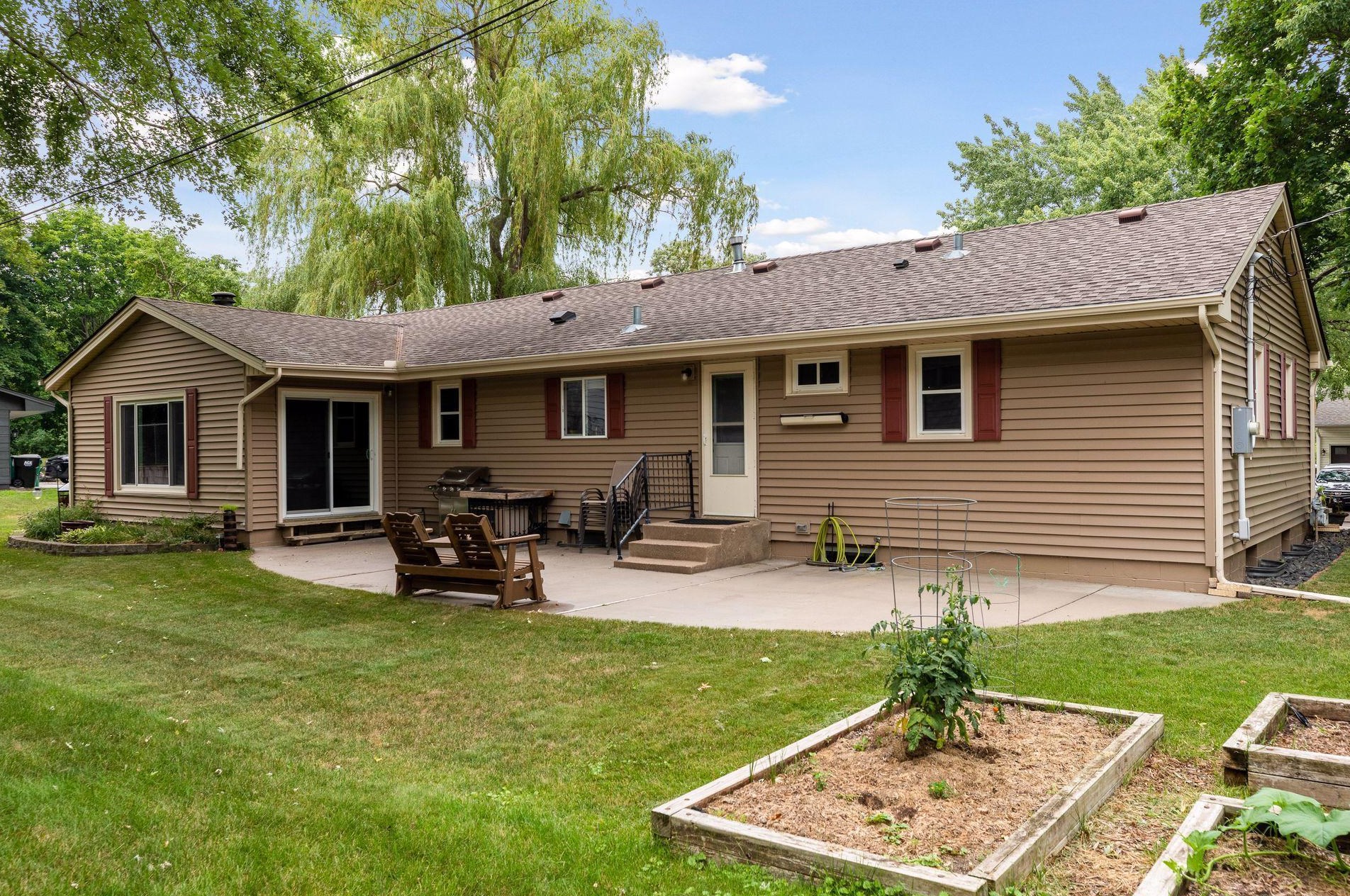 528 Western St, Anoka MN  55303-2005 exterior