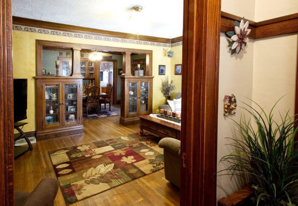 113 2nd St S, Grove City, MN 56243