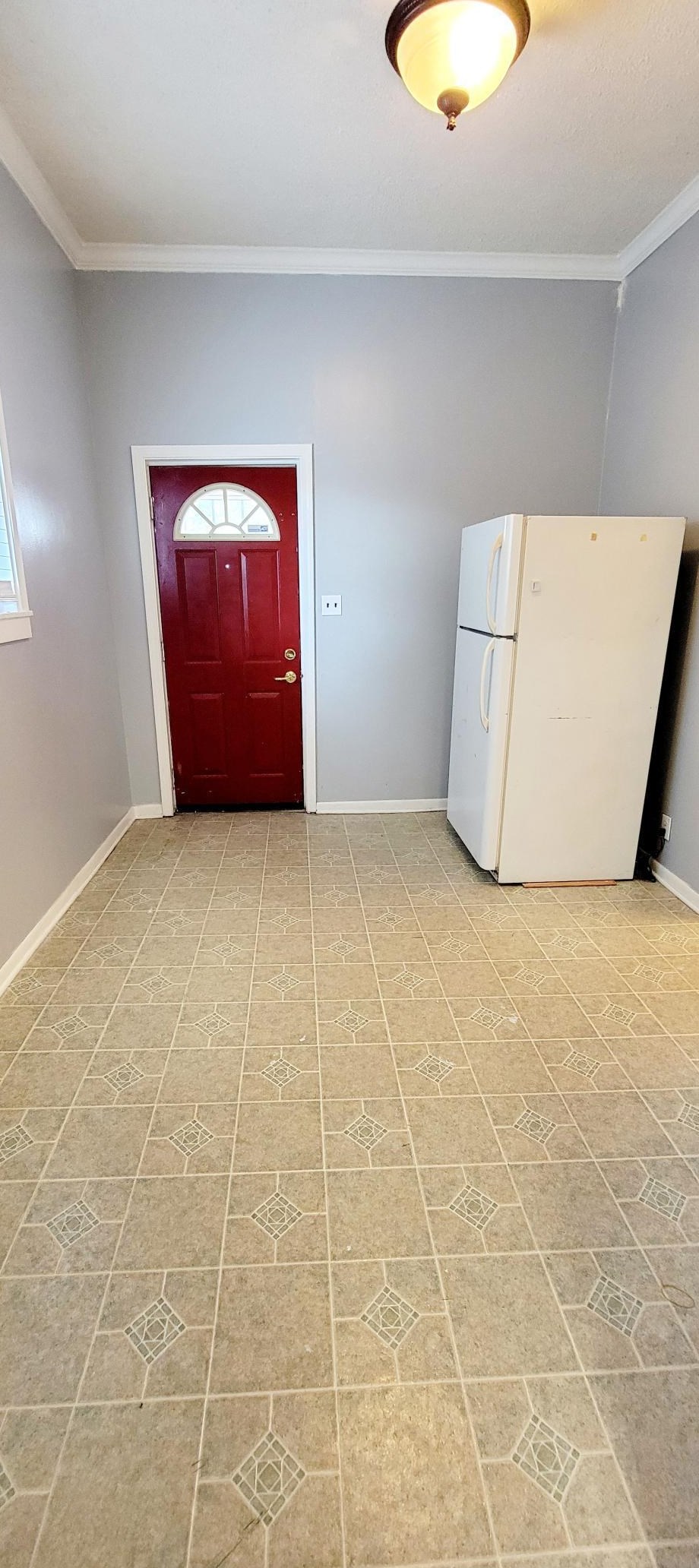 962 Reaney Ave, Saint Paul MN  55106-3847 exterior