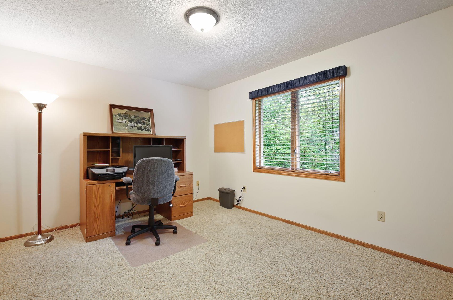 9039 Gould Rd, Edina MN  55347-3362 exterior