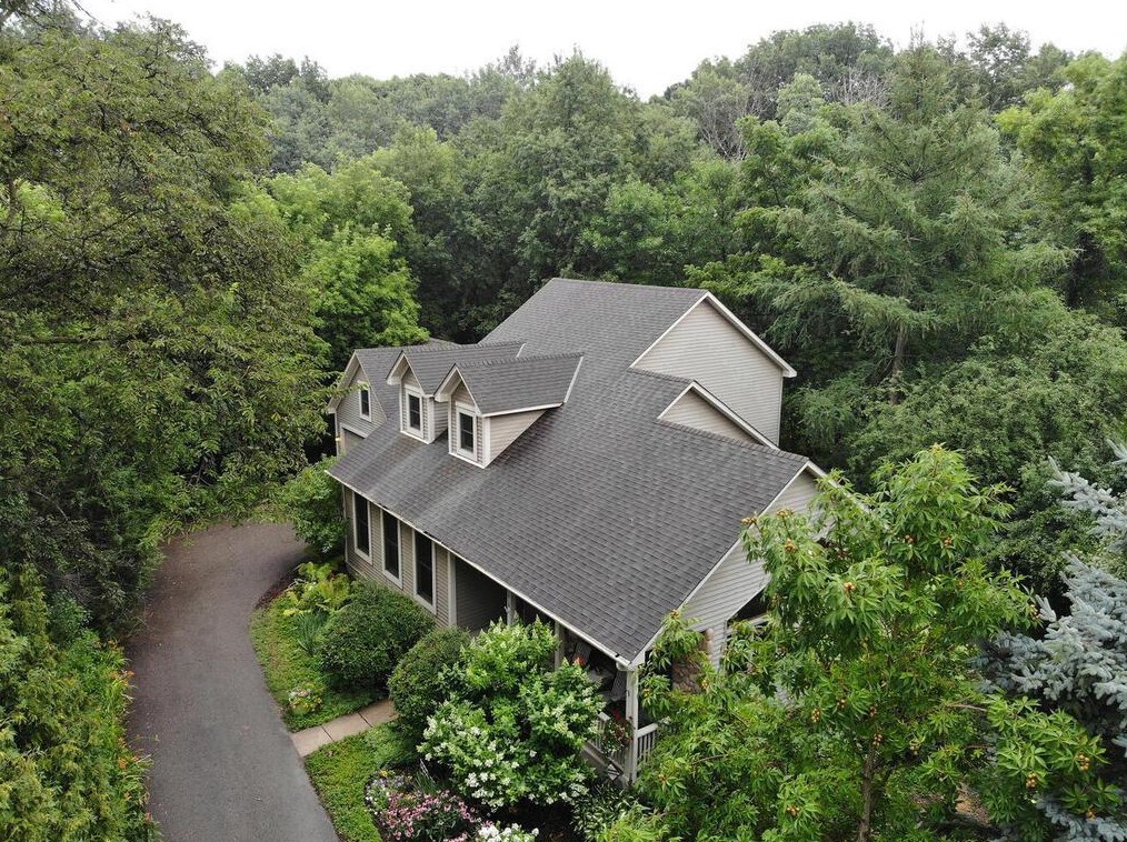 13618 Inverness Rd, Hopkins, MN 55305-4013